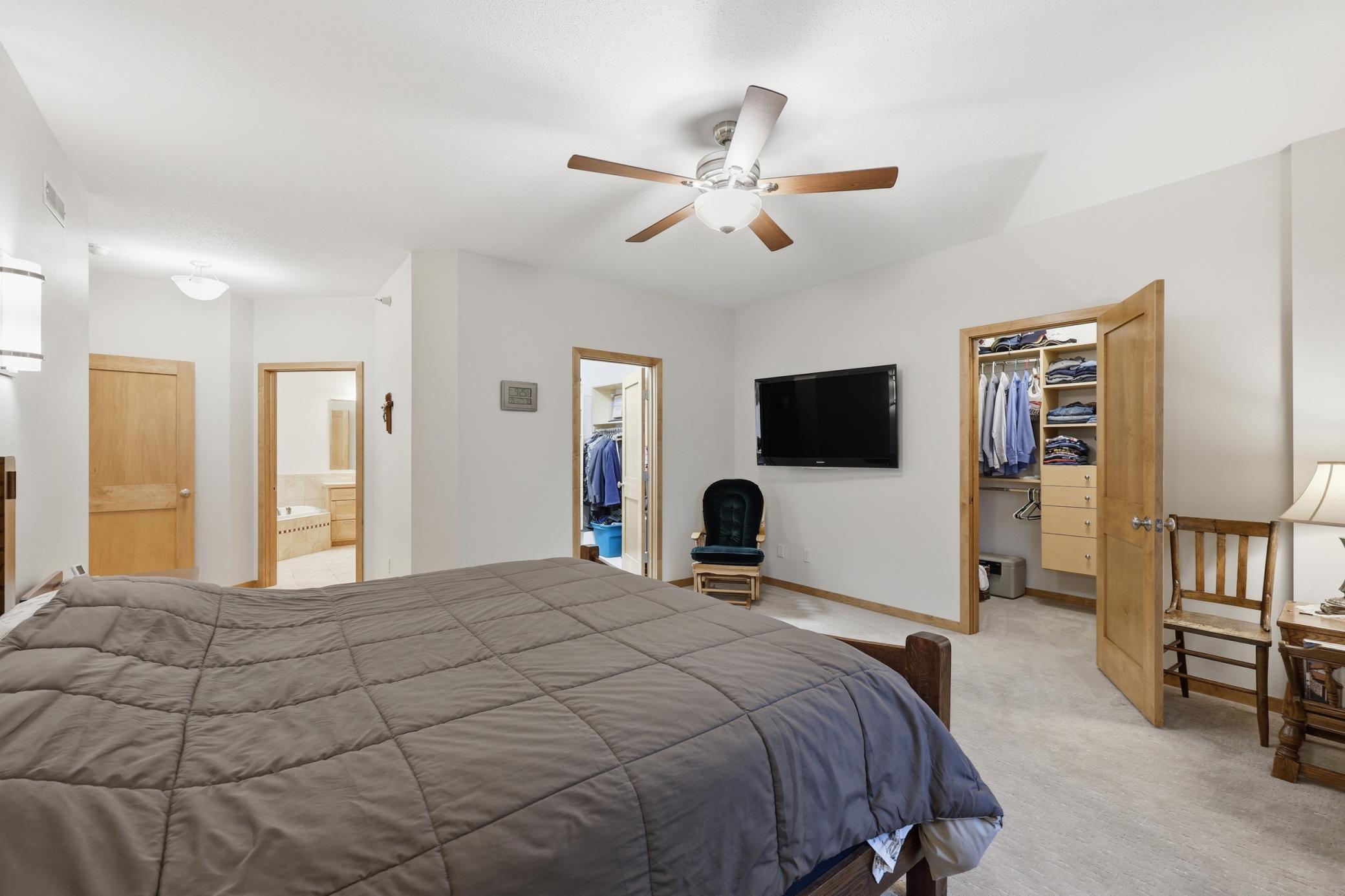 2003 condo for sale at 385 7th Avenue S, Unit Unit 104 in Fargo, ND — 3 bed, 2 bath (photo 15 of 34)