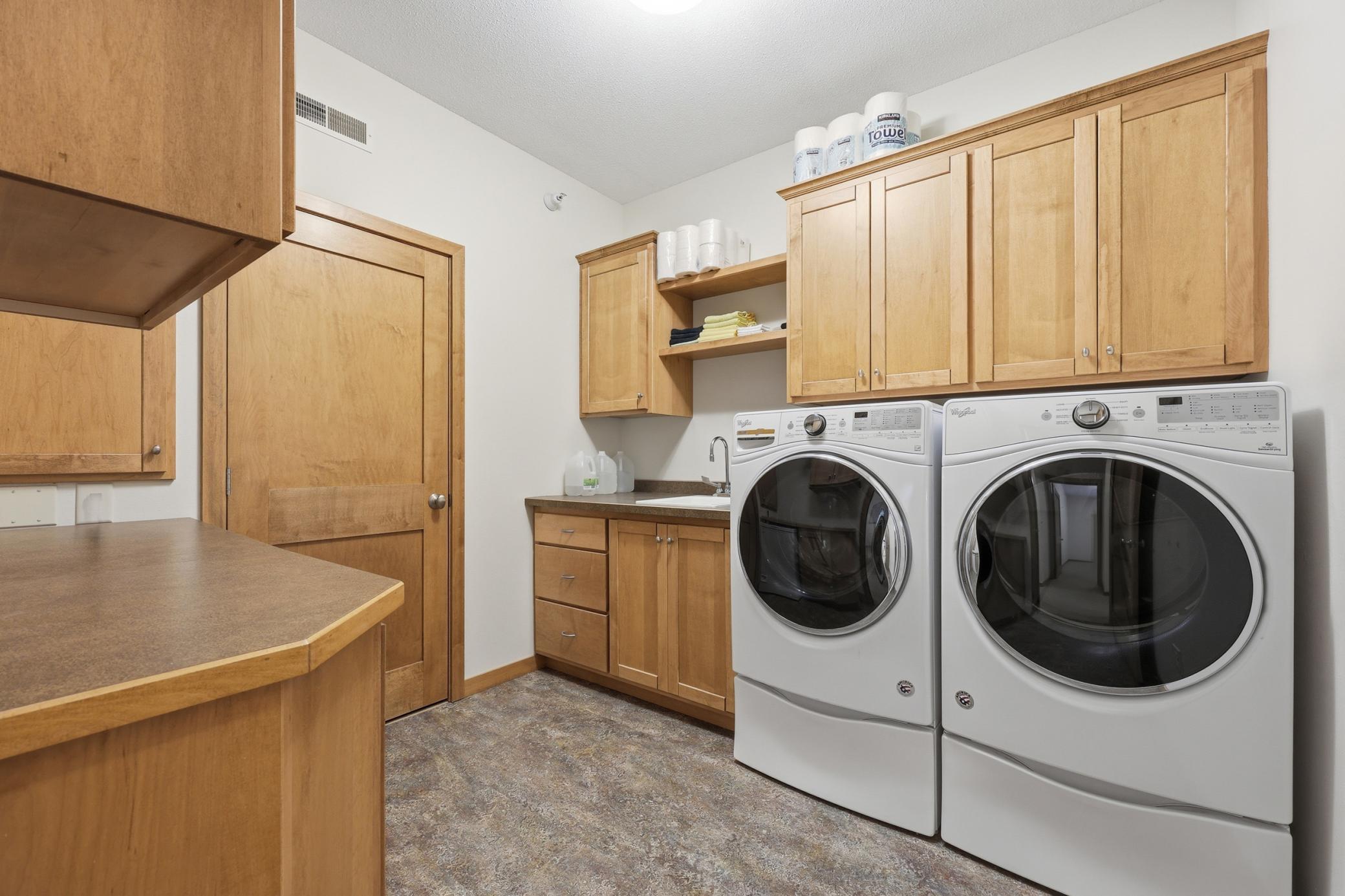 2003 condo for sale at 385 7th Avenue S, Unit Unit 104 in Fargo, ND — 3 bed, 2 bath (photo 22 of 34)