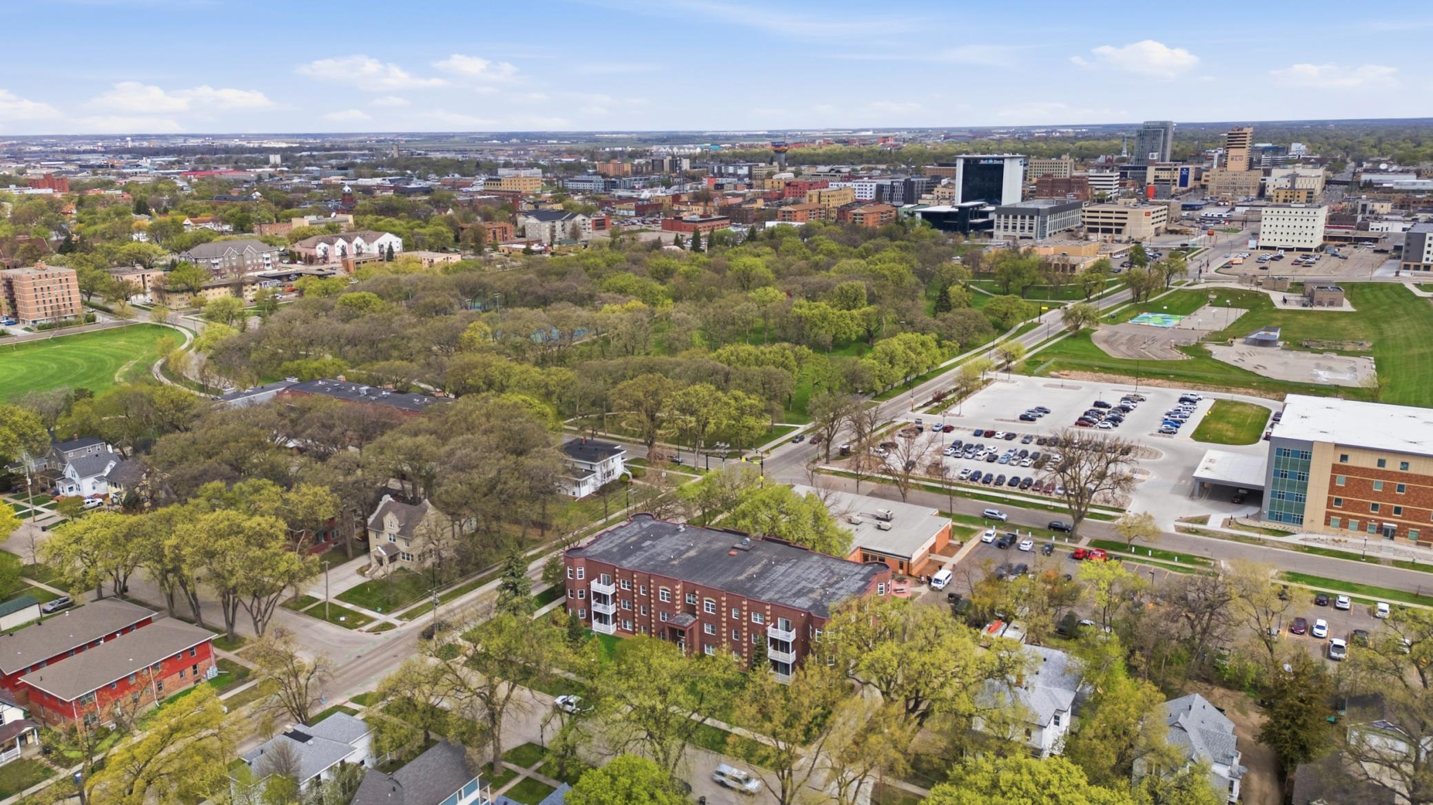 2003 condo for sale at 385 7th Avenue S, Unit Unit 104 in Fargo, ND — 3 bed, 2 bath (photo 30 of 34)