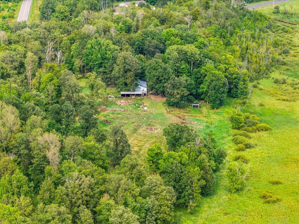 1971 single family home for sale at 33021 State Highway 210 in Aitkin, MN — 4 bed, 2 bath (photo 28 of 52)