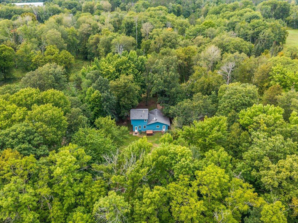 1971 single family home for sale at 33021 State Highway 210 in Aitkin, MN — 4 bed, 2 bath (photo 33 of 52)