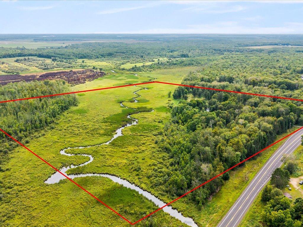 1971 single family home for sale at 33021 State Highway 210 in Aitkin, MN — 4 bed, 2 bath (photo 2 of 52)