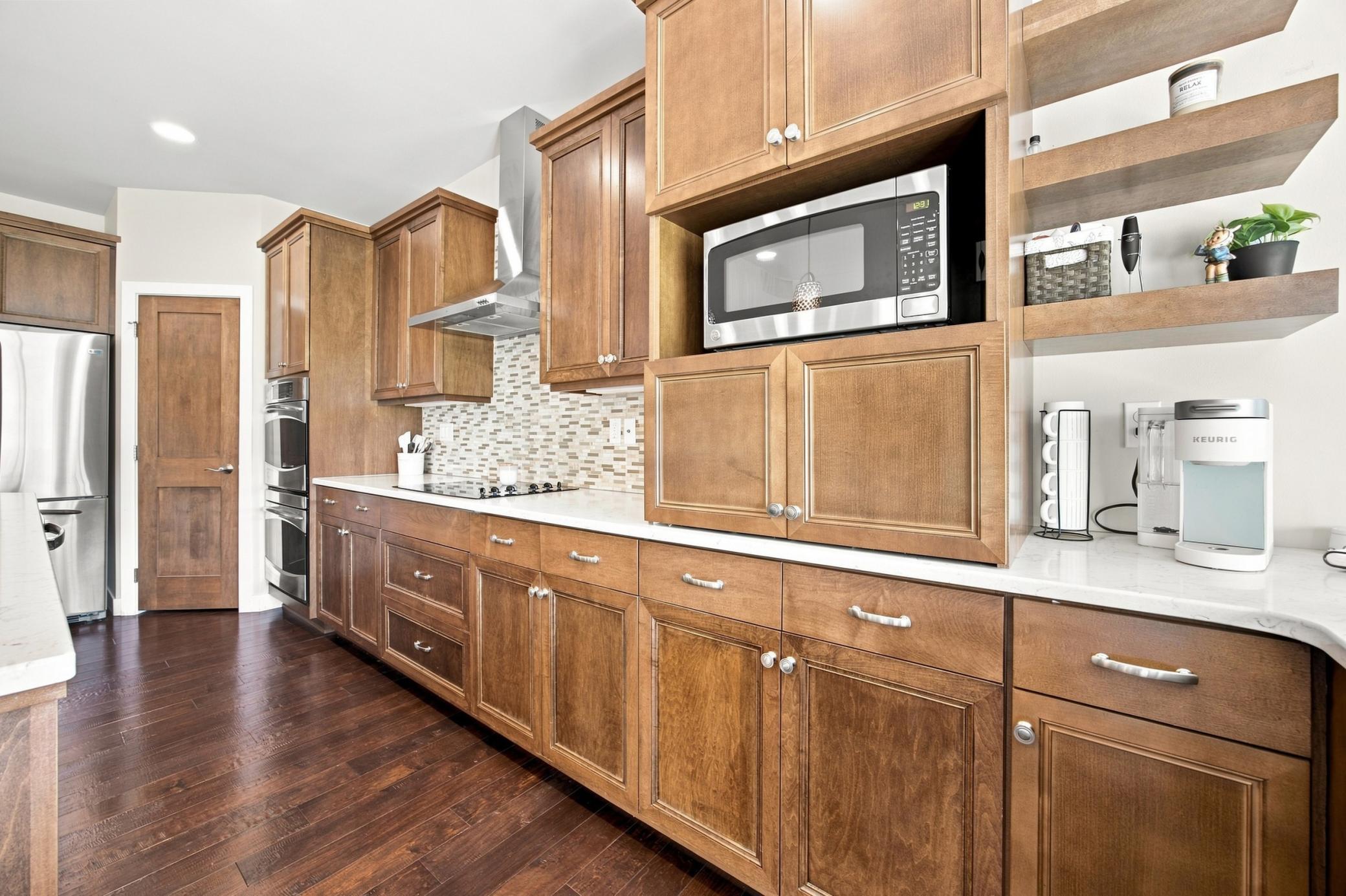 2011 single family home for sale at 6101 Silverleaf Drive S in Fargo, ND — 6 bed, 4 bath (photo 11 of 48)