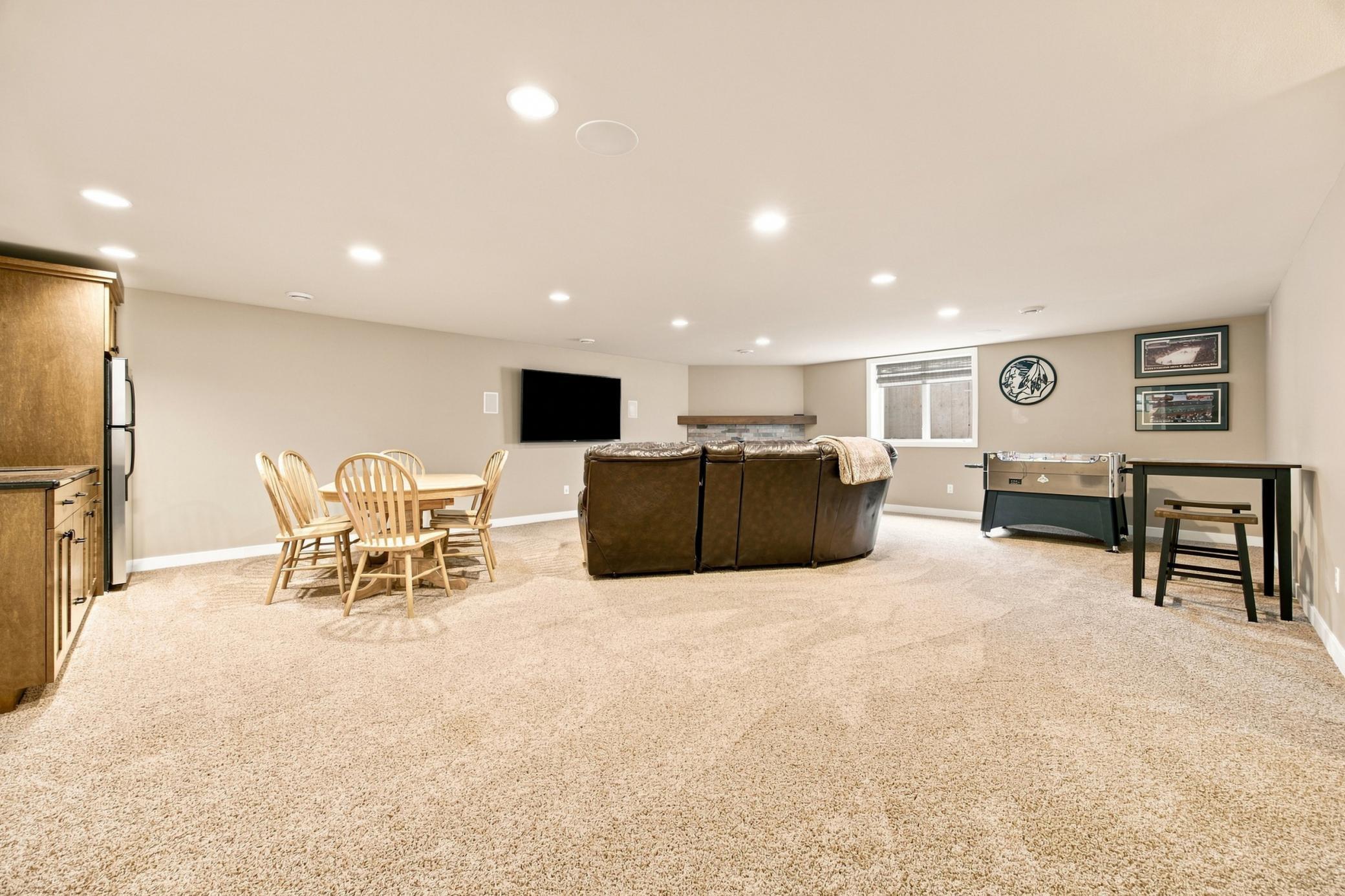 2011 single family home for sale at 6101 Silverleaf Drive S in Fargo, ND — 6 bed, 4 bath (photo 28 of 48)