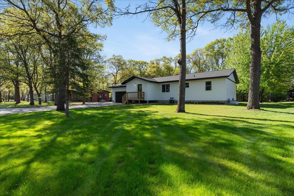 1977 single family home for sale at 6141 Donald Street in Baxter, MN — 4 bed, 2 bath (photo 2 of 29)
