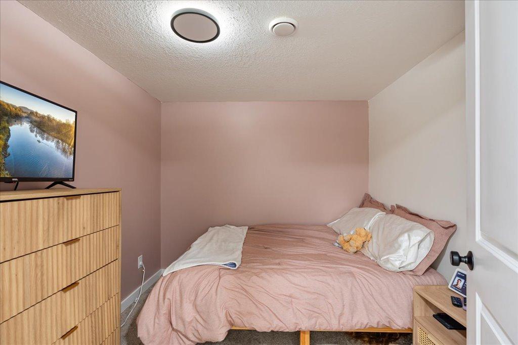 1977 single family home for sale at 6141 Donald Street in Baxter, MN — 4 bed, 2 bath (photo 23 of 29)