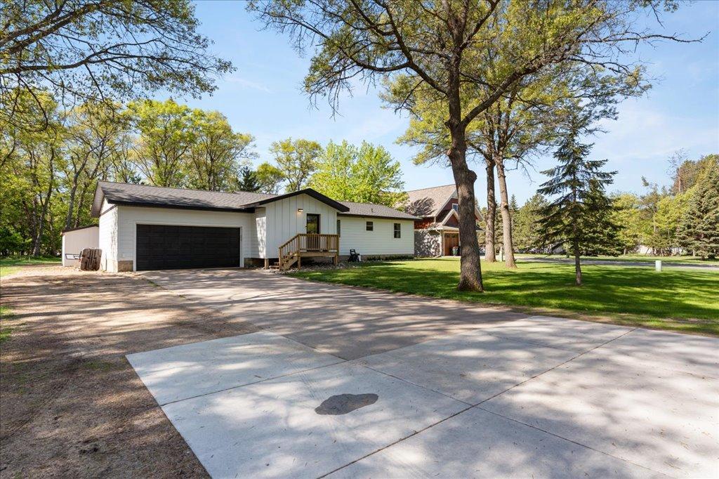 1977 single family home for sale at 6141 Donald Street in Baxter, MN — 4 bed, 2 bath (photo 26 of 29)