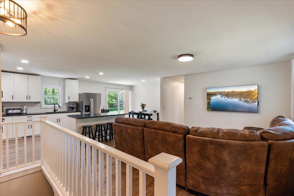 1977 single family home for sale at 6141 Donald Street in Baxter, MN — 4 bed, 2 bath (photo 8 of 29)