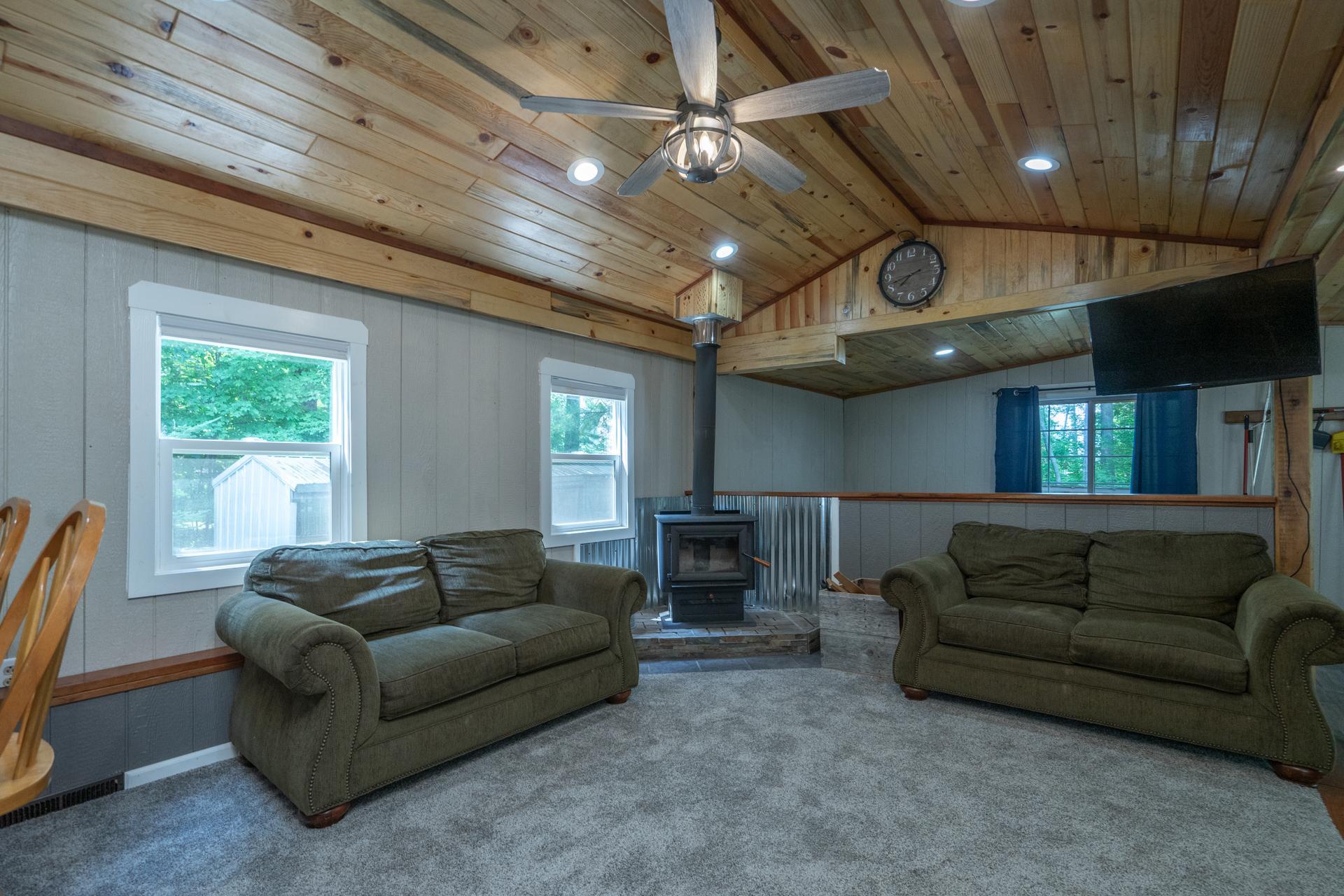 1968 single family home for sale at 18727 472nd Street in McGregor, MN — 2 bed, 1 bath (photo 8 of 30)