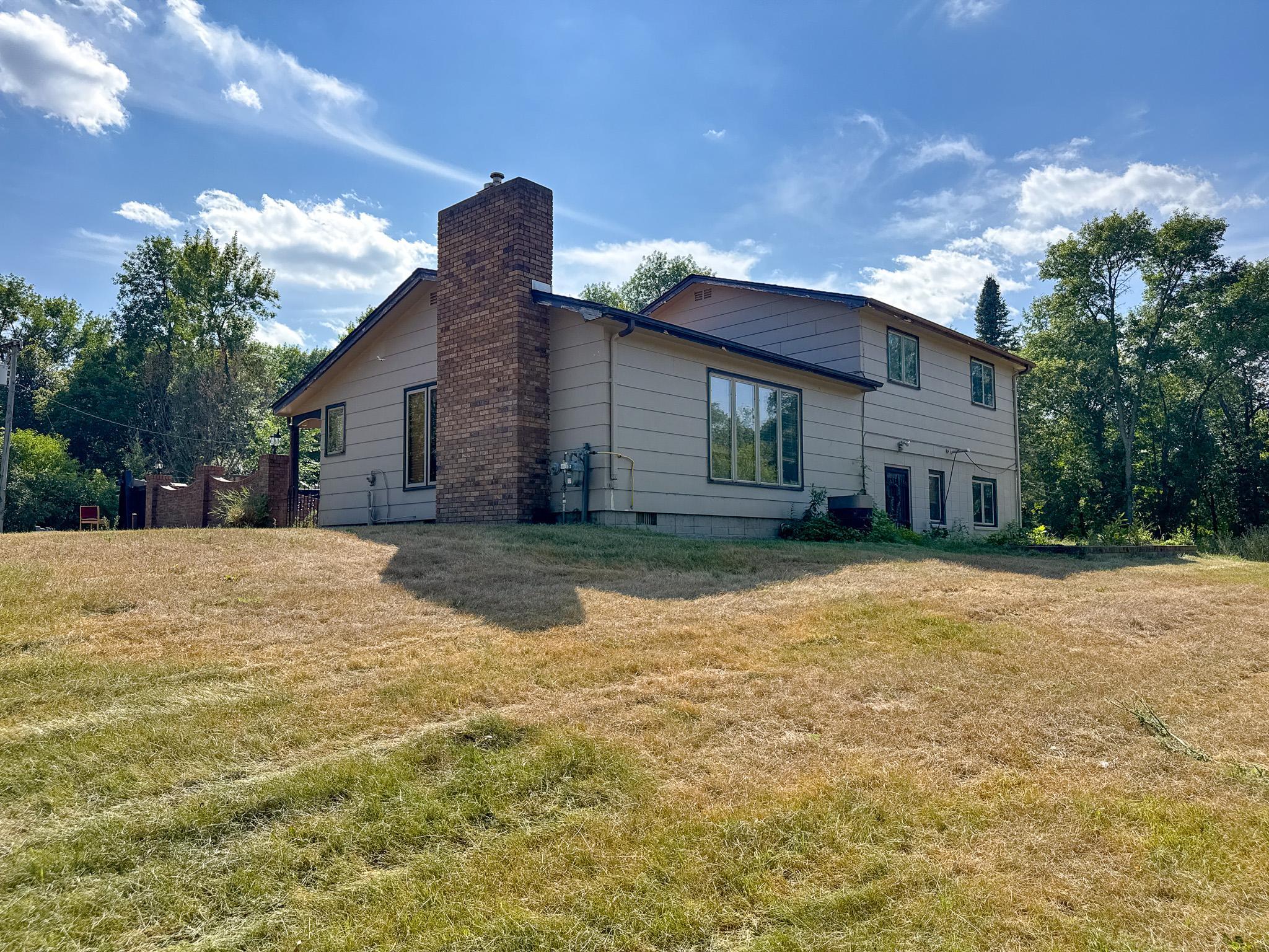 1968 single family home for sale at 23461 140th Avenue in Mahnomen, MN — 3 bed, 3 bath (photo 2 of 41)