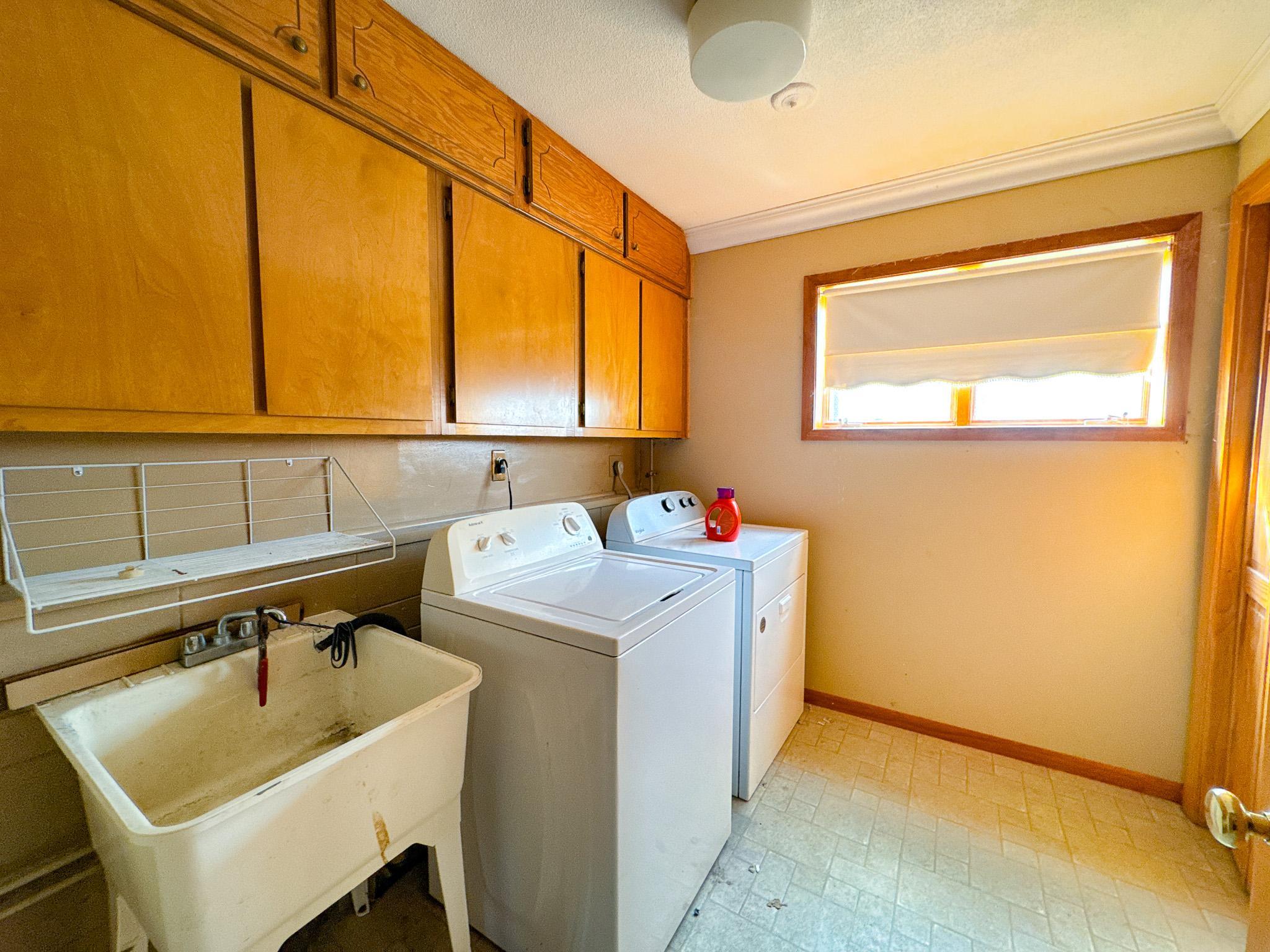 1968 single family home for sale at 23461 140th Avenue in Mahnomen, MN — 3 bed, 3 bath (photo 23 of 41)