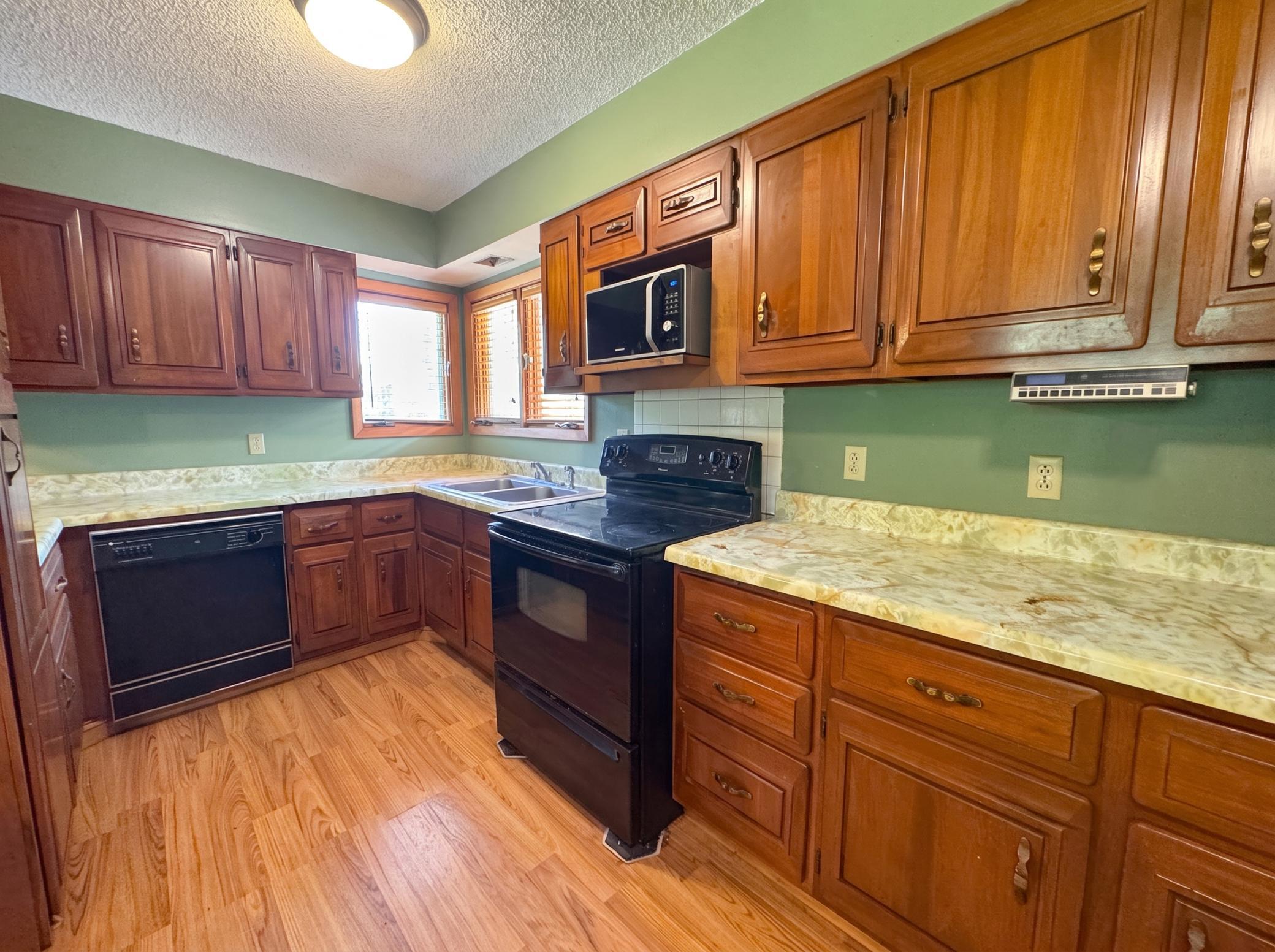 1968 single family home for sale at 23461 140th Avenue in Mahnomen, MN — 3 bed, 3 bath (photo 7 of 41)