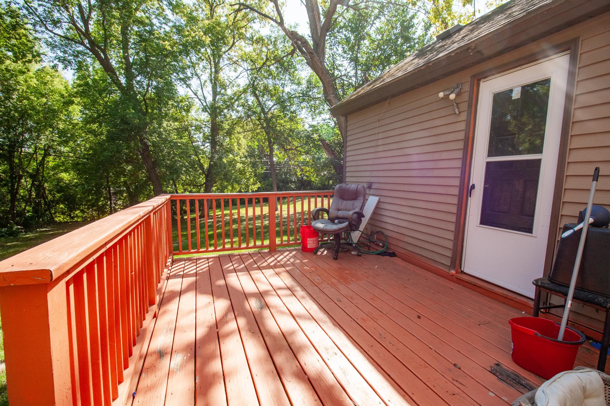 1880 single family home for sale at 422 N Cleveland Avenue in Fergus Falls, MN — 4 bed, 1 bath (photo 3 of 32)