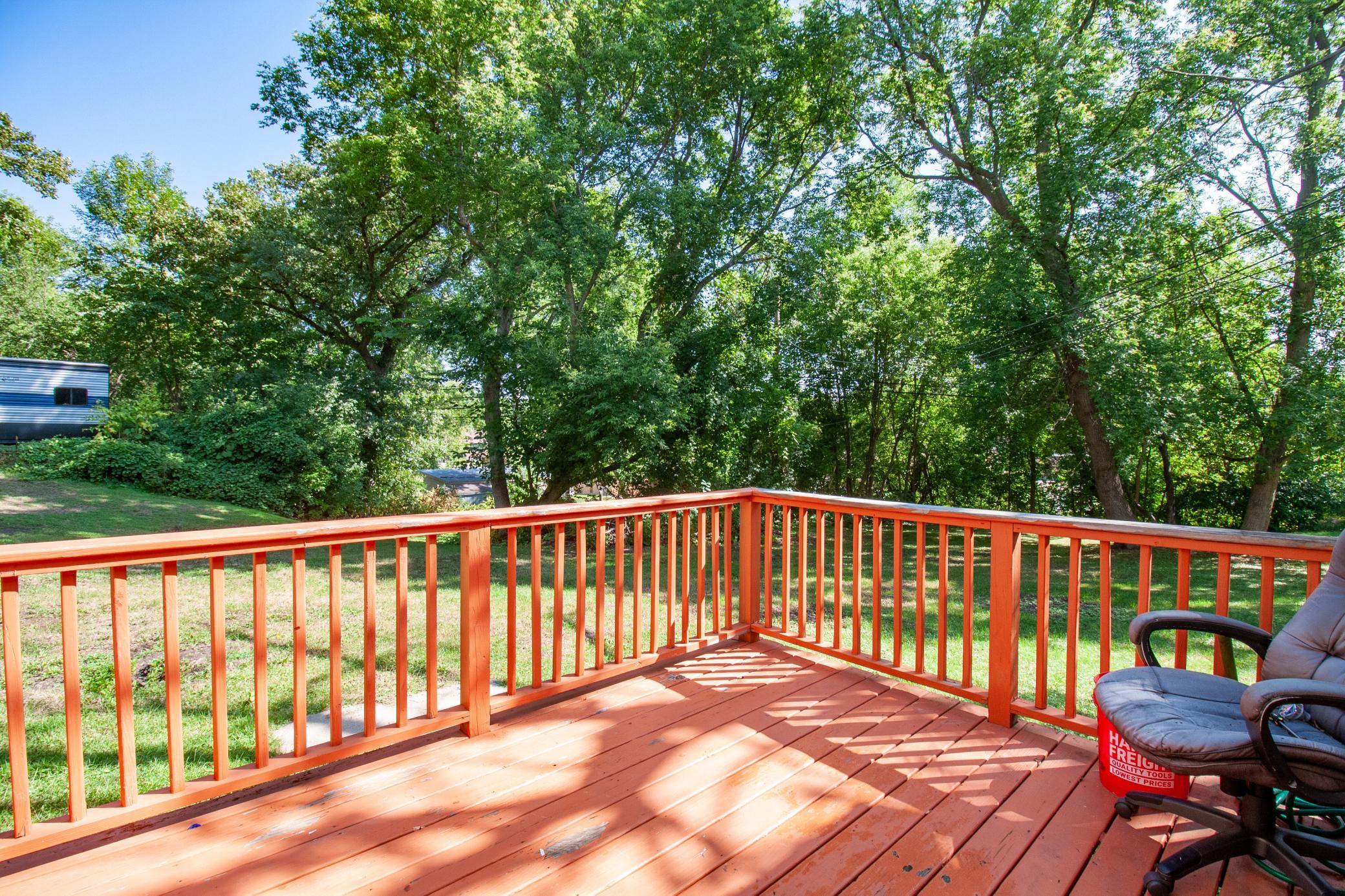 1880 single family home for sale at 422 N Cleveland Avenue in Fergus Falls, MN — 4 bed, 1 bath (photo 28 of 32)