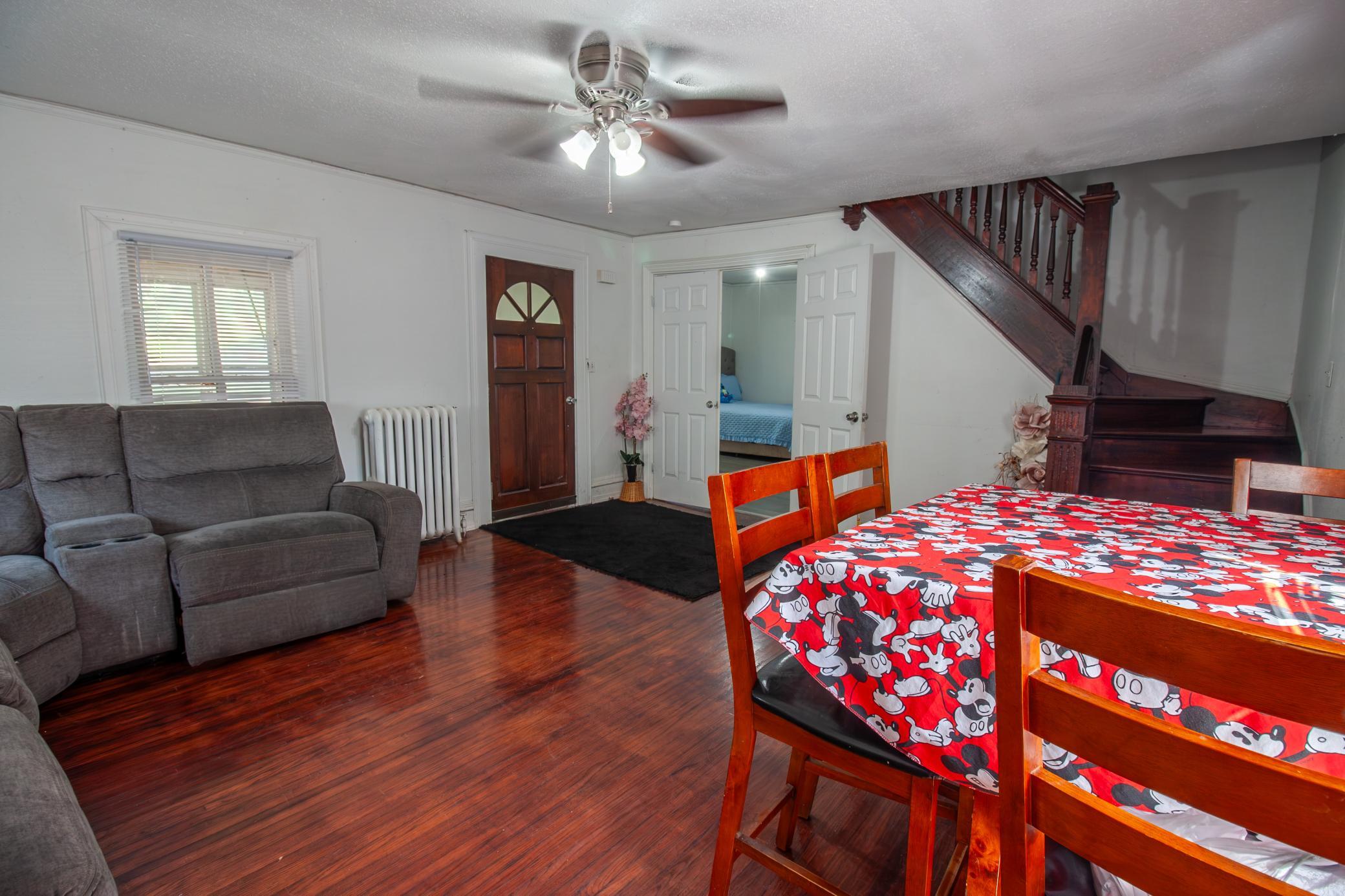 1880 single family home for sale at 422 N Cleveland Avenue in Fergus Falls, MN — 4 bed, 1 bath (photo 7 of 32)