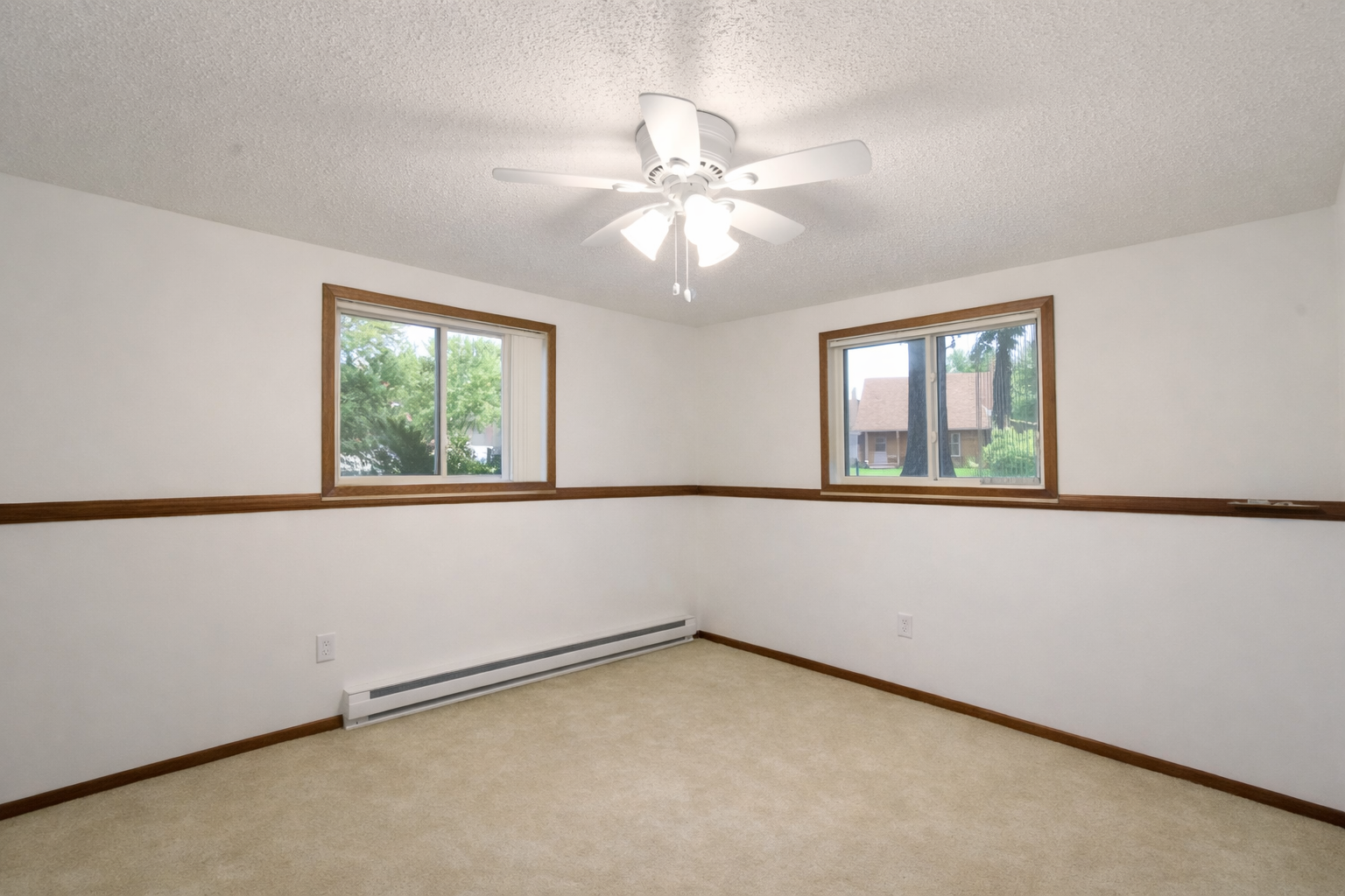 1978 single family home for sale at 3115 Covent Garden Street S in Moorhead, MN — 6 bed, 2 bath (photo 13 of 28)