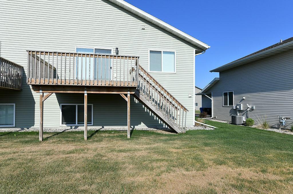 2021 twin home for sale at 7284 30th Street S in Fargo, ND — 3 bed, 2 bath (photo 26 of 26)