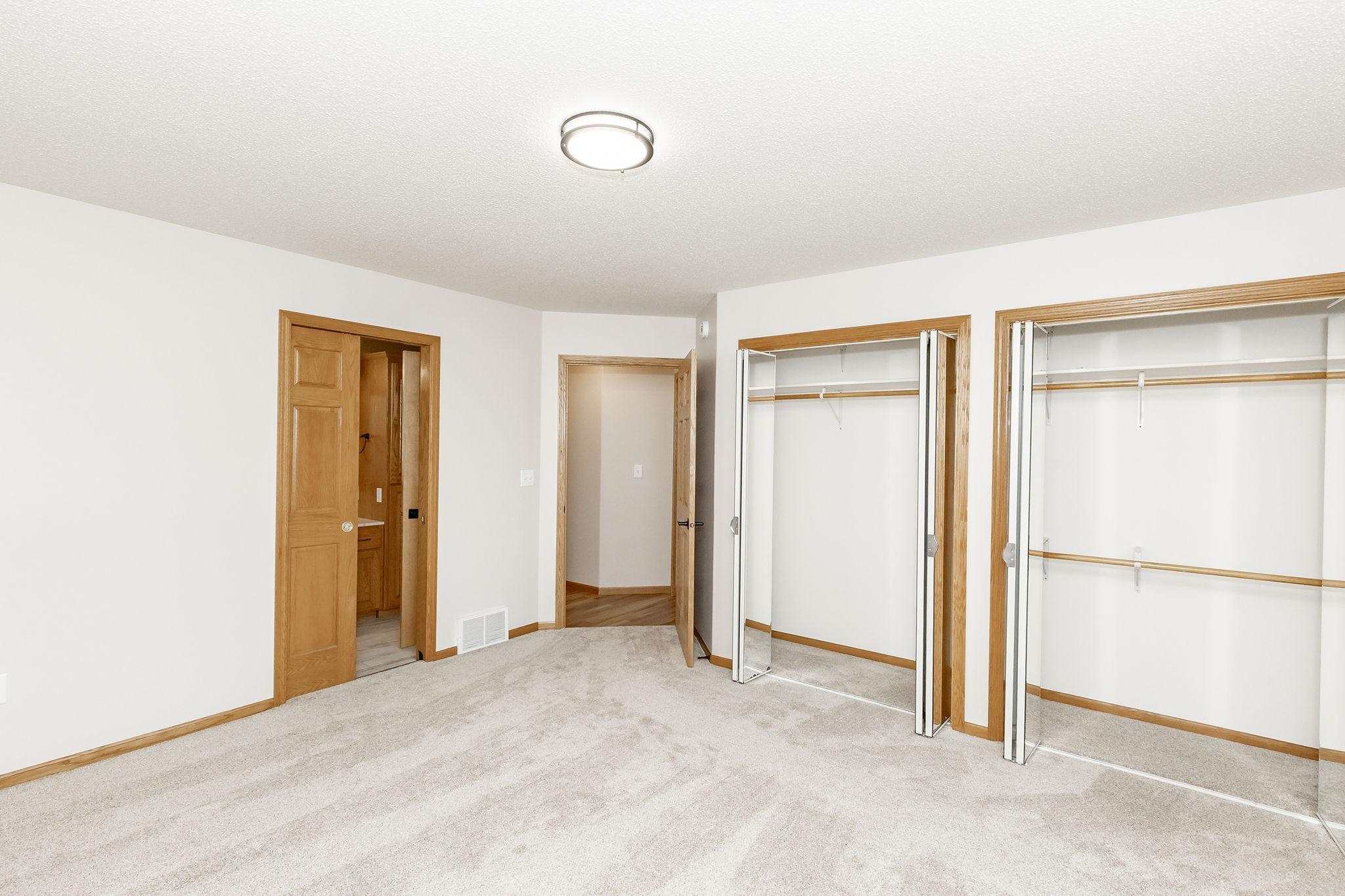 2004 single family home for sale at 1106 Southwood Drive in Dilworth, MN — 4 bed, 3 bath (photo 26 of 57)