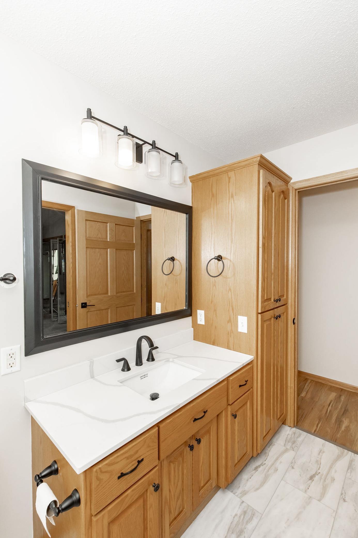 2004 single family home for sale at 1106 Southwood Drive in Dilworth, MN — 4 bed, 3 bath (photo 28 of 57)