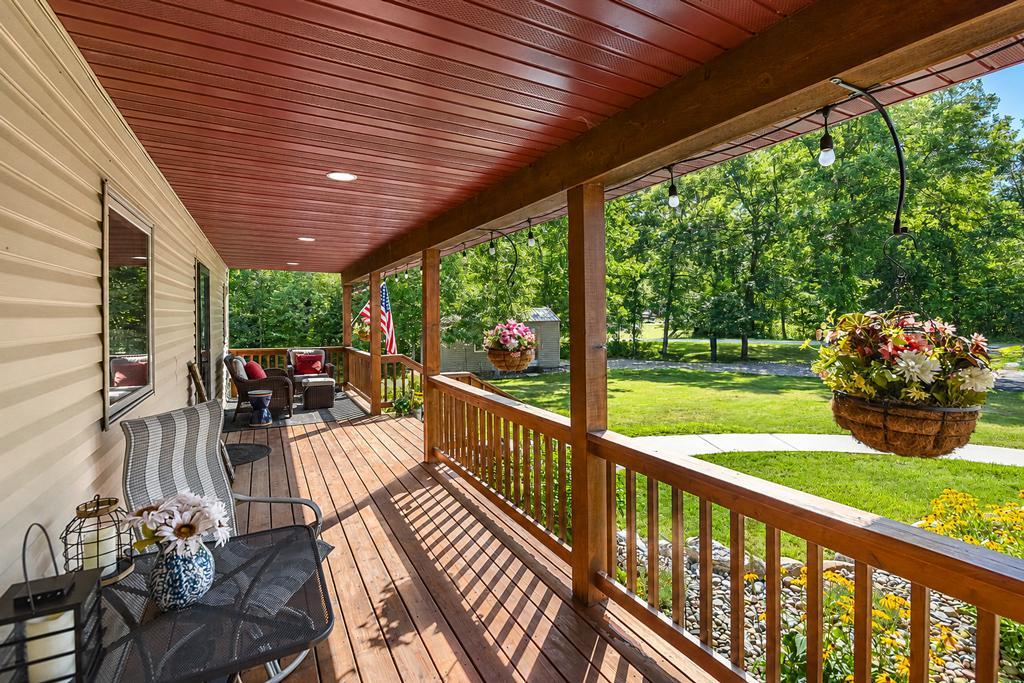 2006 single family home for sale at 31492 Green Scene Drive in Breezy Point, MN — 4 bed, 3 bath (photo 2 of 32)