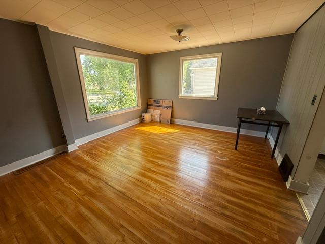 1916 single family home for sale at 213 11th Street N in Breckenridge, MN — 2 bed, 1 bath (photo 3 of 10)