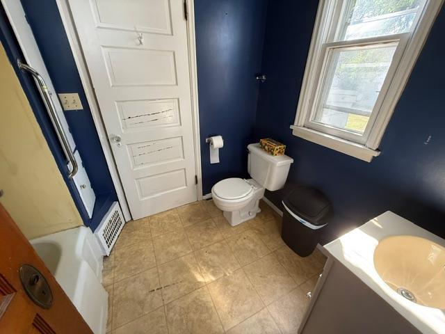 1916 single family home for sale at 213 11th Street N in Breckenridge, MN — 2 bed, 1 bath (photo 9 of 10)
