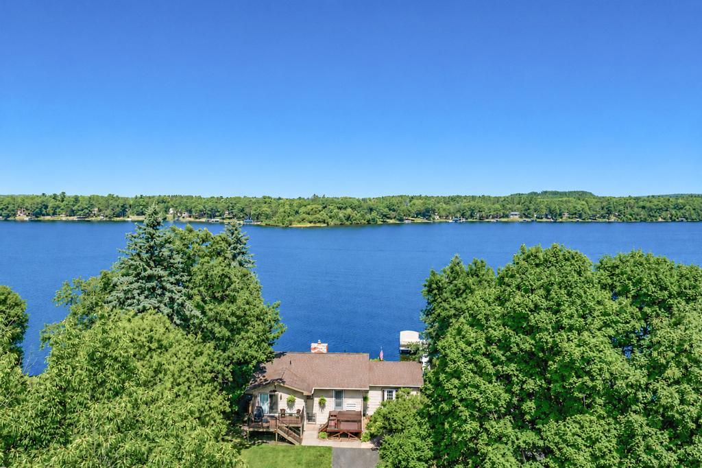 1950 single family home for sale at 21724 Beach Road in Deerwood, MN — 3 bed, 2 bath (photo 4 of 37)