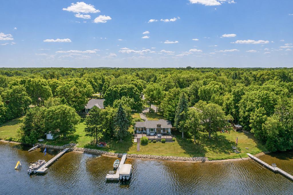 1950 single family home for sale at 21724 Beach Road in Deerwood, MN — 3 bed, 2 bath (photo 37 of 37)
