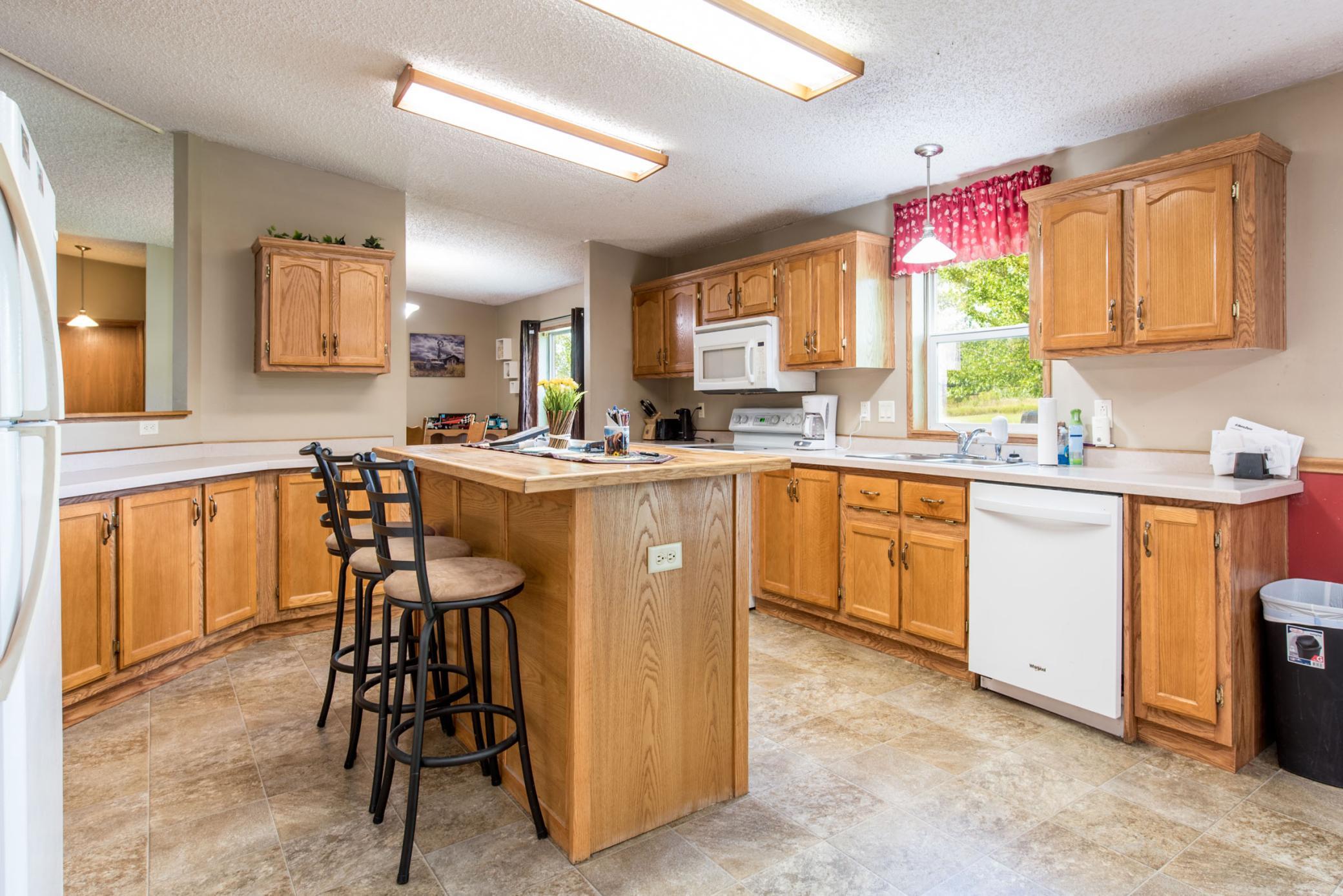 2001 single family home for sale at 6951 County Road 82 NW in Garfield, MN — 4 bed, 2 bath (photo 7 of 52)