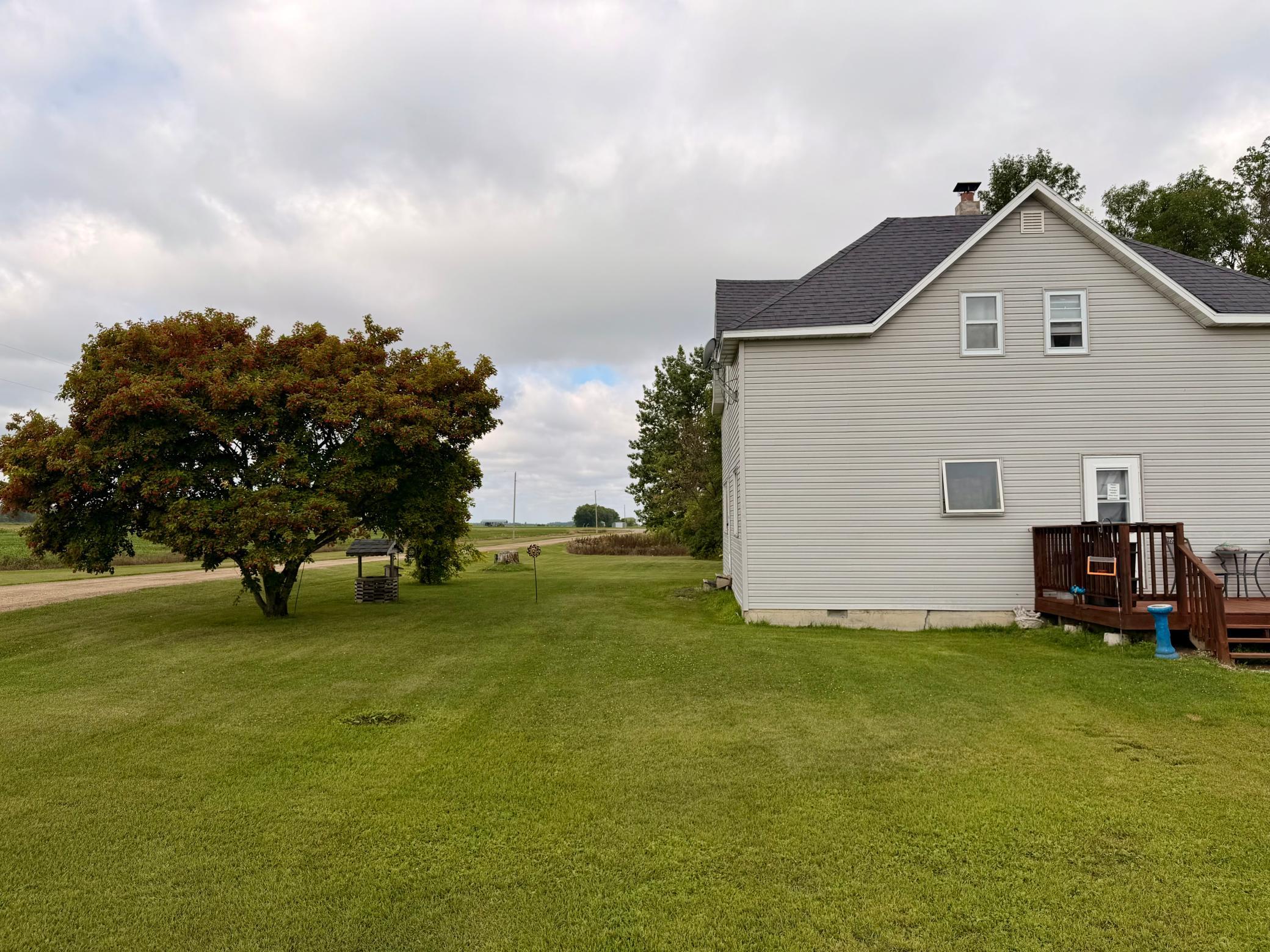 1916 single family home for sale at 25570 County Road 15 in Badger, MN — 4 bed, 2 bath (photo 5 of 24)