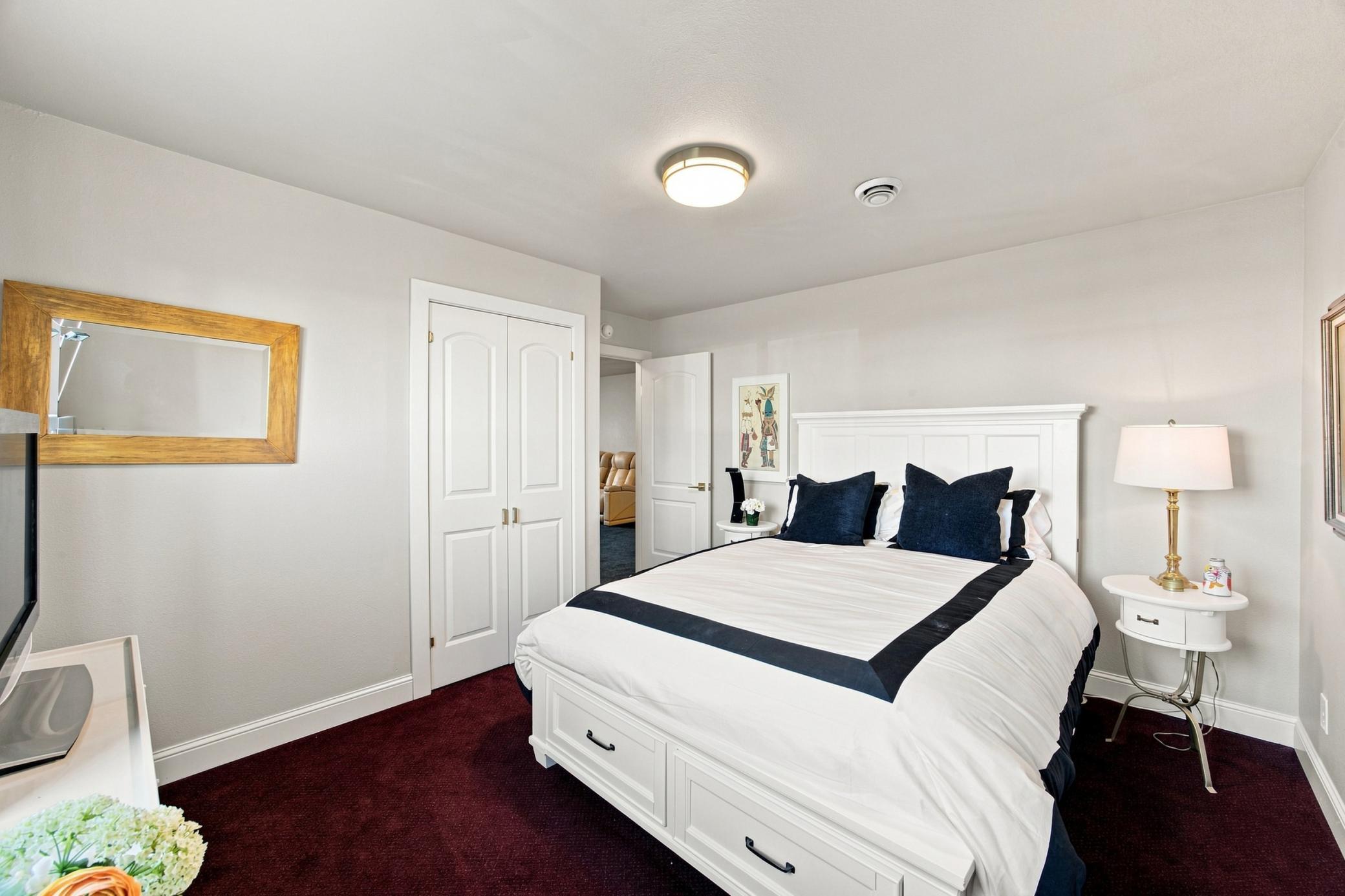2015 single family home for sale at 6184 18TH Street S in Fargo, ND — 4 bed, 2 bath (photo 30 of 56)