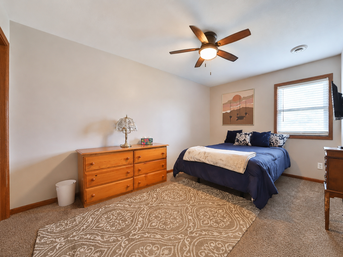2002 single family home for sale at 3736 Cedar Scenic Road in Baxter, MN — 3 bed, 2 bath (photo 19 of 36)