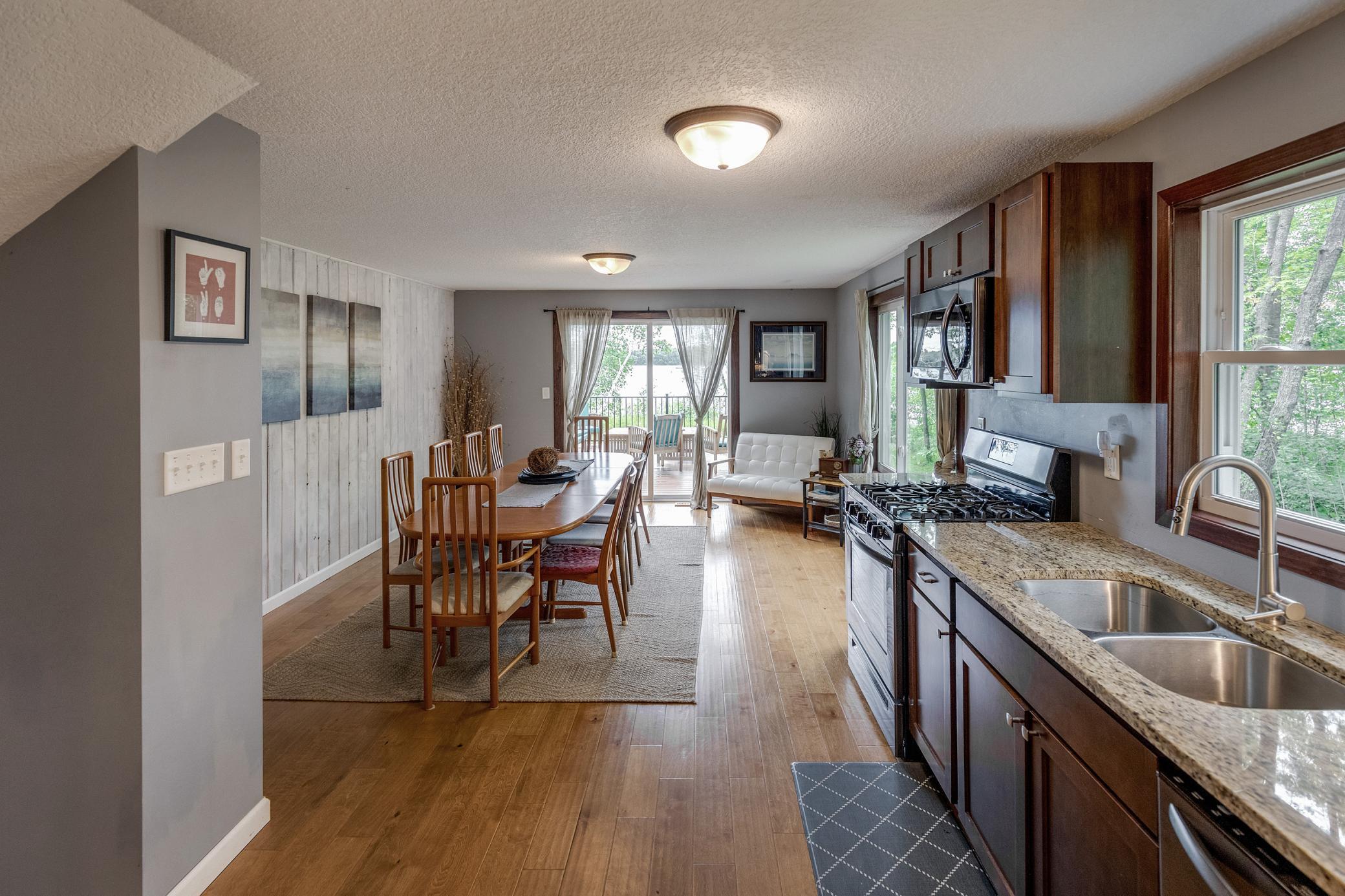 1975 single family home for sale at 27123 Shelstad Lane in Merrifield, MN — 4 bed, 3 bath (photo 4 of 31)