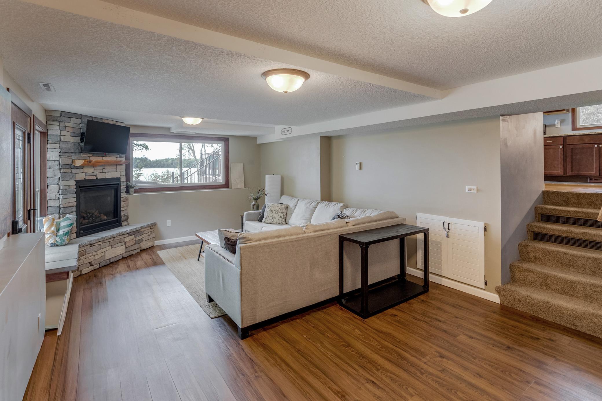1975 single family home for sale at 27123 Shelstad Lane in Merrifield, MN — 4 bed, 3 bath (photo 7 of 31)
