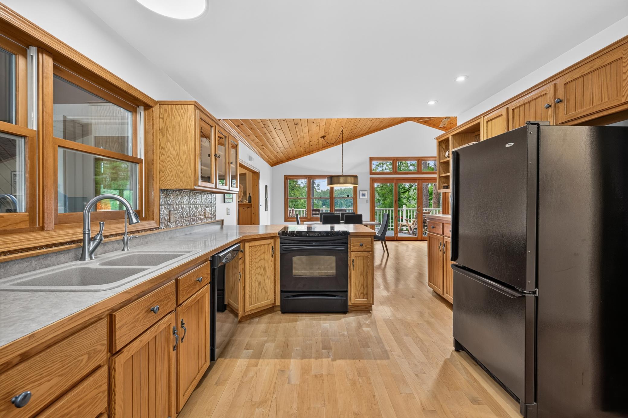 1986 single family home for sale at 22186 Glacial Ridge Trail in Nevis, MN — 3 bed, 3 bath (photo 12 of 49)
