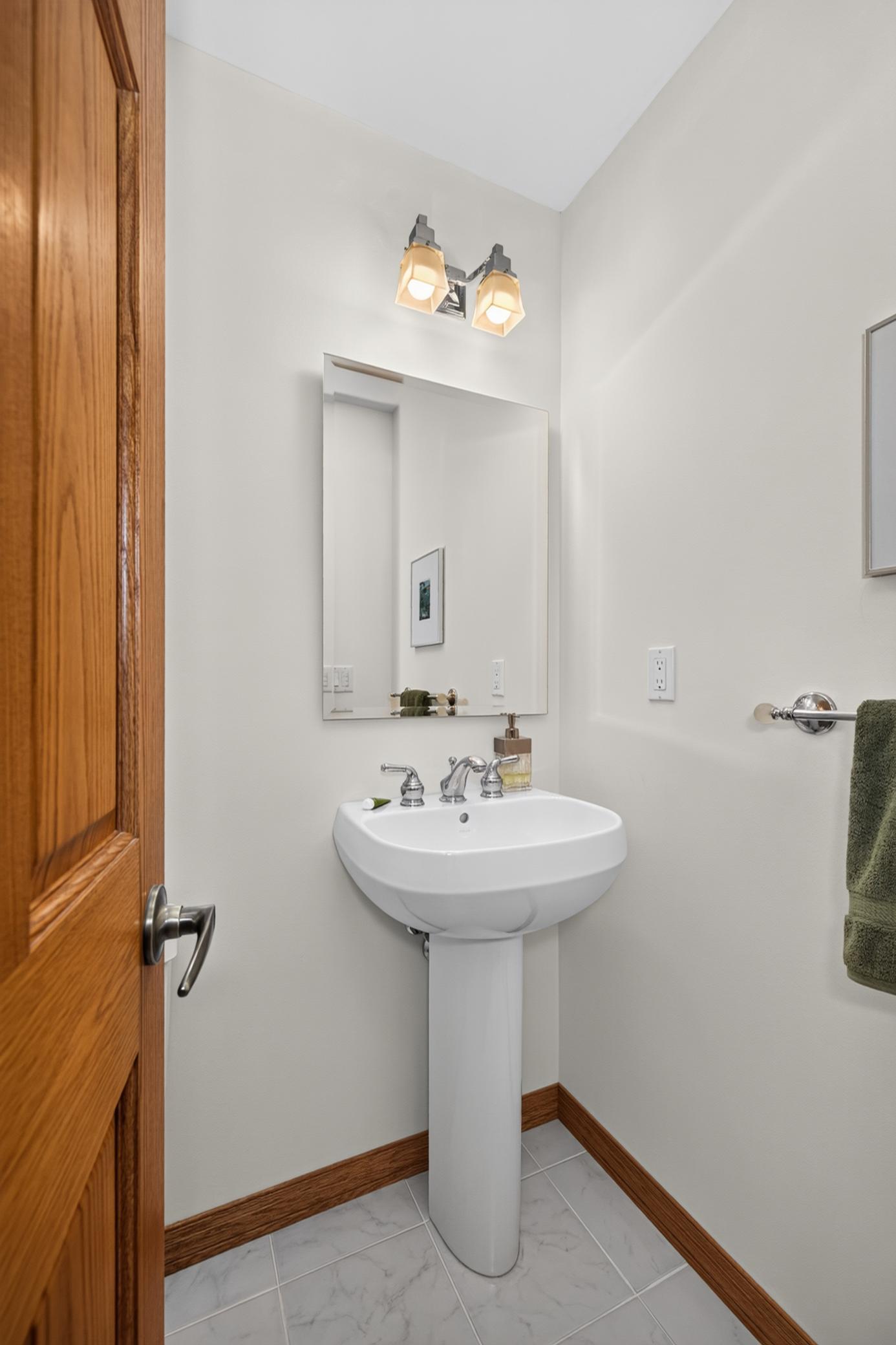 1986 single family home for sale at 22186 Glacial Ridge Trail in Nevis, MN — 3 bed, 3 bath (photo 28 of 49)