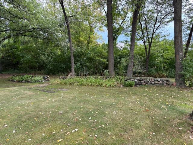 1975 single family home for sale at 110 8th Street NE in Long Prairie, MN — 4 bed, 2 bath (photo 4 of 36)
