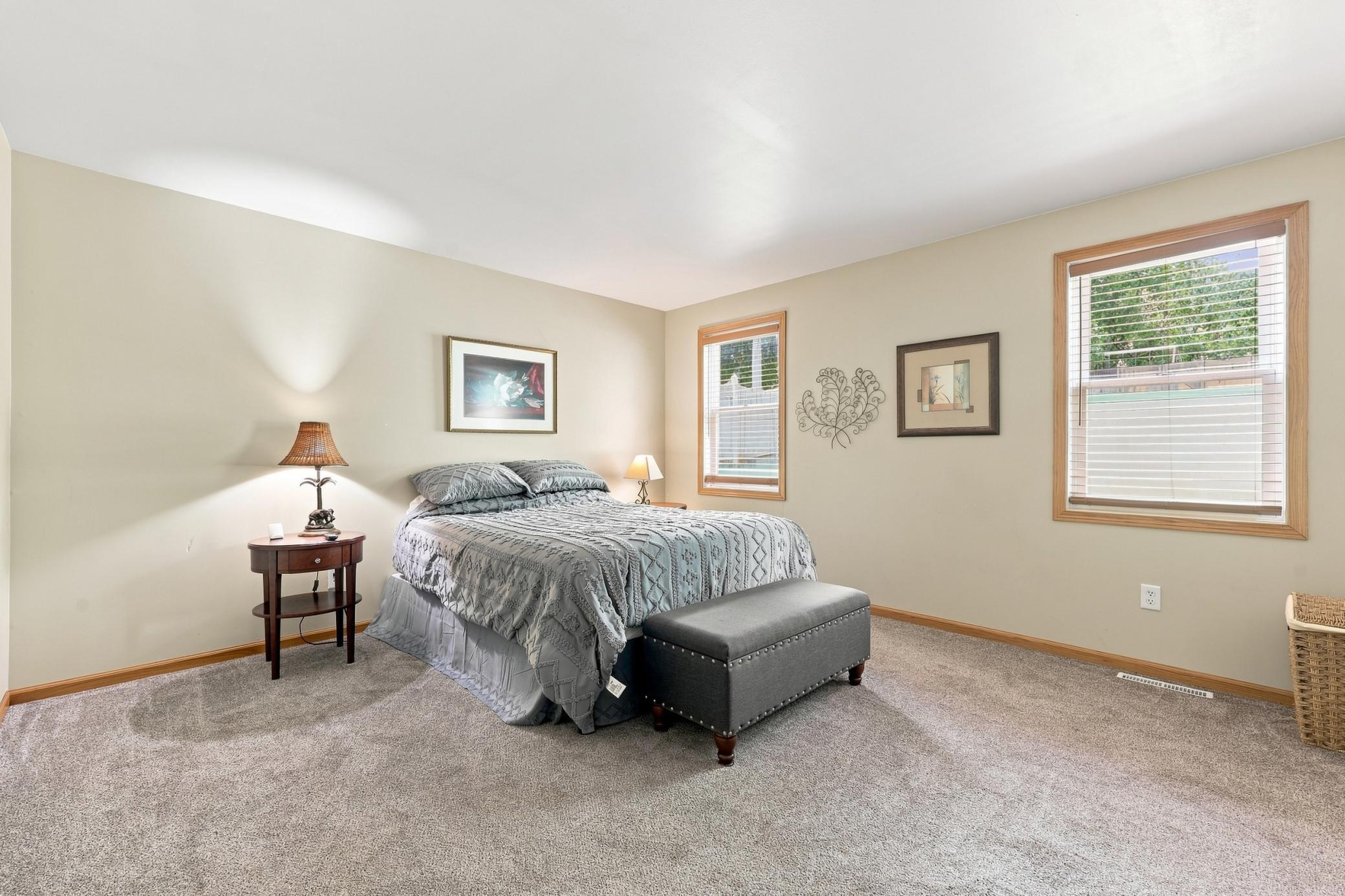 2003 single family home for sale at 1082 W Lake Drive in Detroit Lakes, MN — 5 bed, 4 bath (photo 11 of 42)