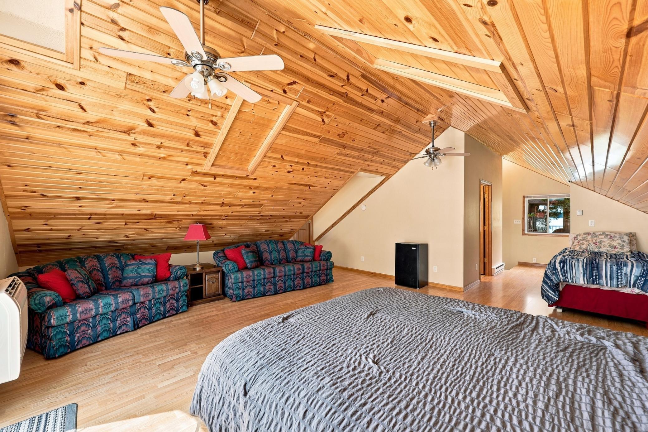 2003 single family home for sale at 1082 W Lake Drive in Detroit Lakes, MN — 5 bed, 4 bath (photo 25 of 42)
