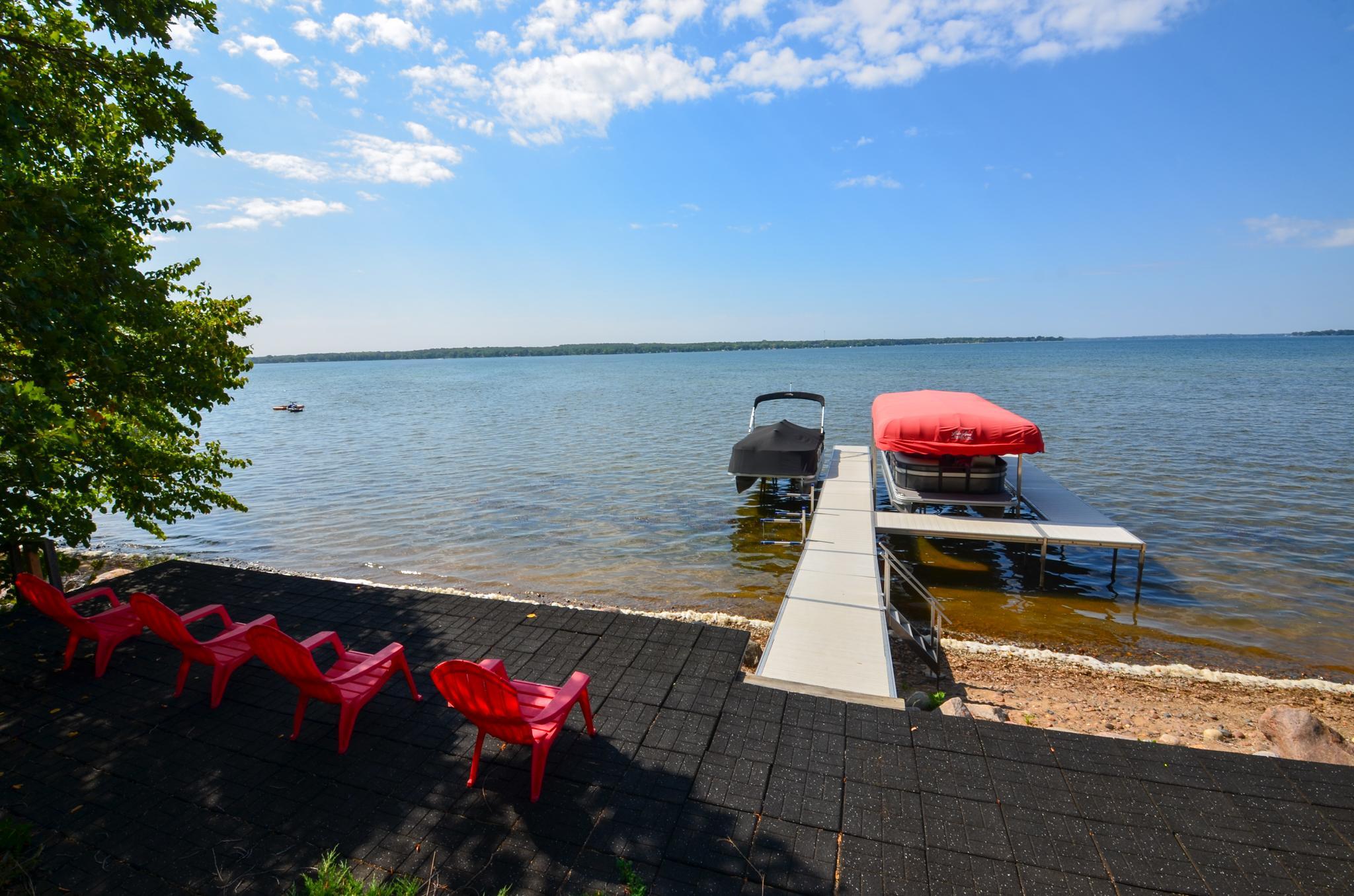 1992 single family home for sale at 42270 Grace Etta Road in Henning, MN — 3 bed, 3 bath (photo 11 of 64)