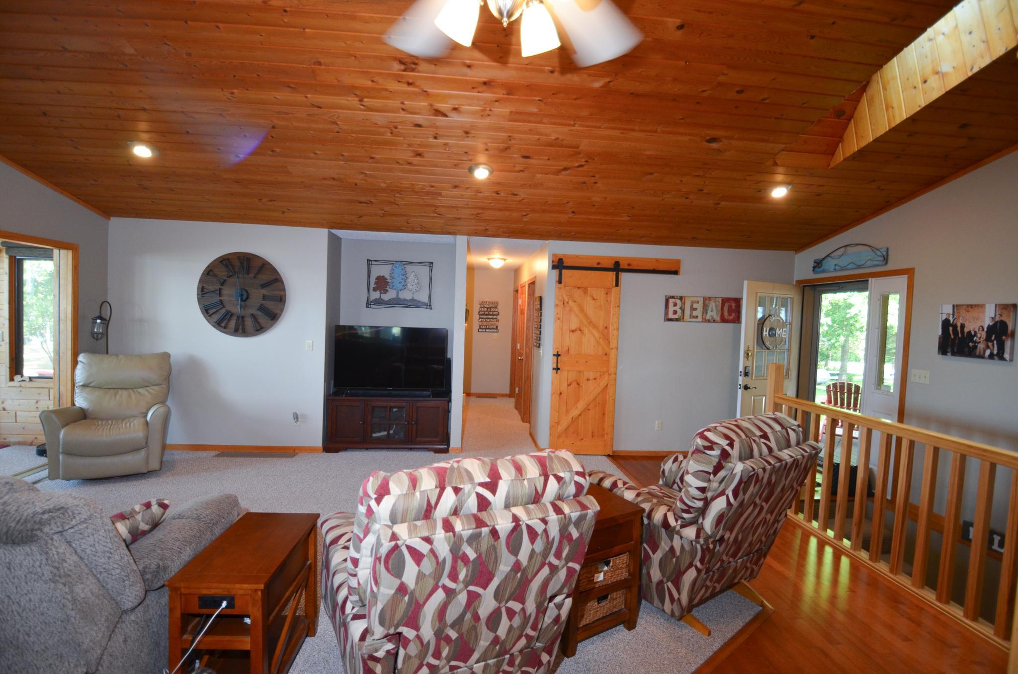 1992 single family home for sale at 42270 Grace Etta Road in Henning, MN — 3 bed, 3 bath (photo 32 of 64)