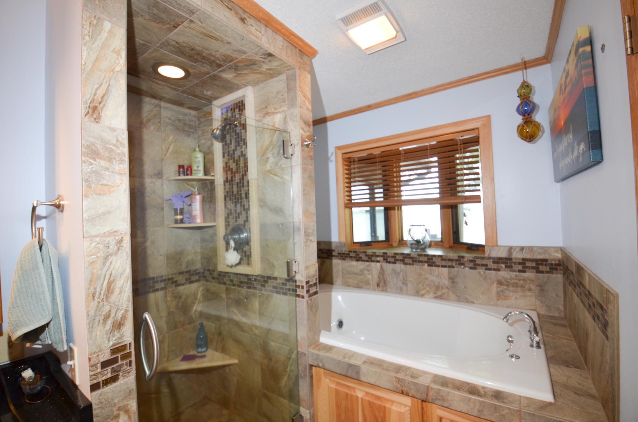 1992 single family home for sale at 42270 Grace Etta Road in Henning, MN — 3 bed, 3 bath (photo 50 of 64)