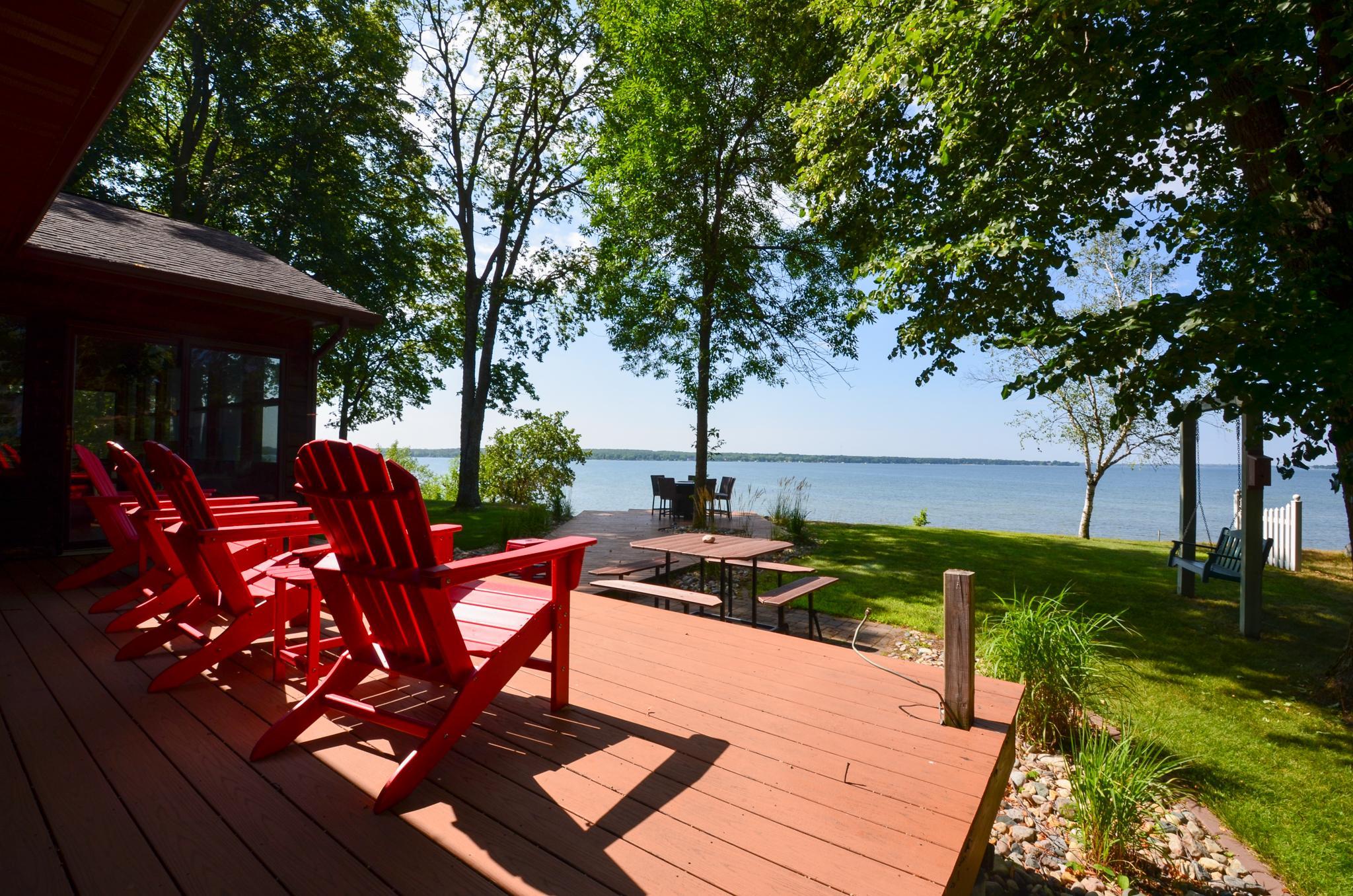 1992 single family home for sale at 42270 Grace Etta Road in Henning, MN — 3 bed, 3 bath (photo 9 of 64)