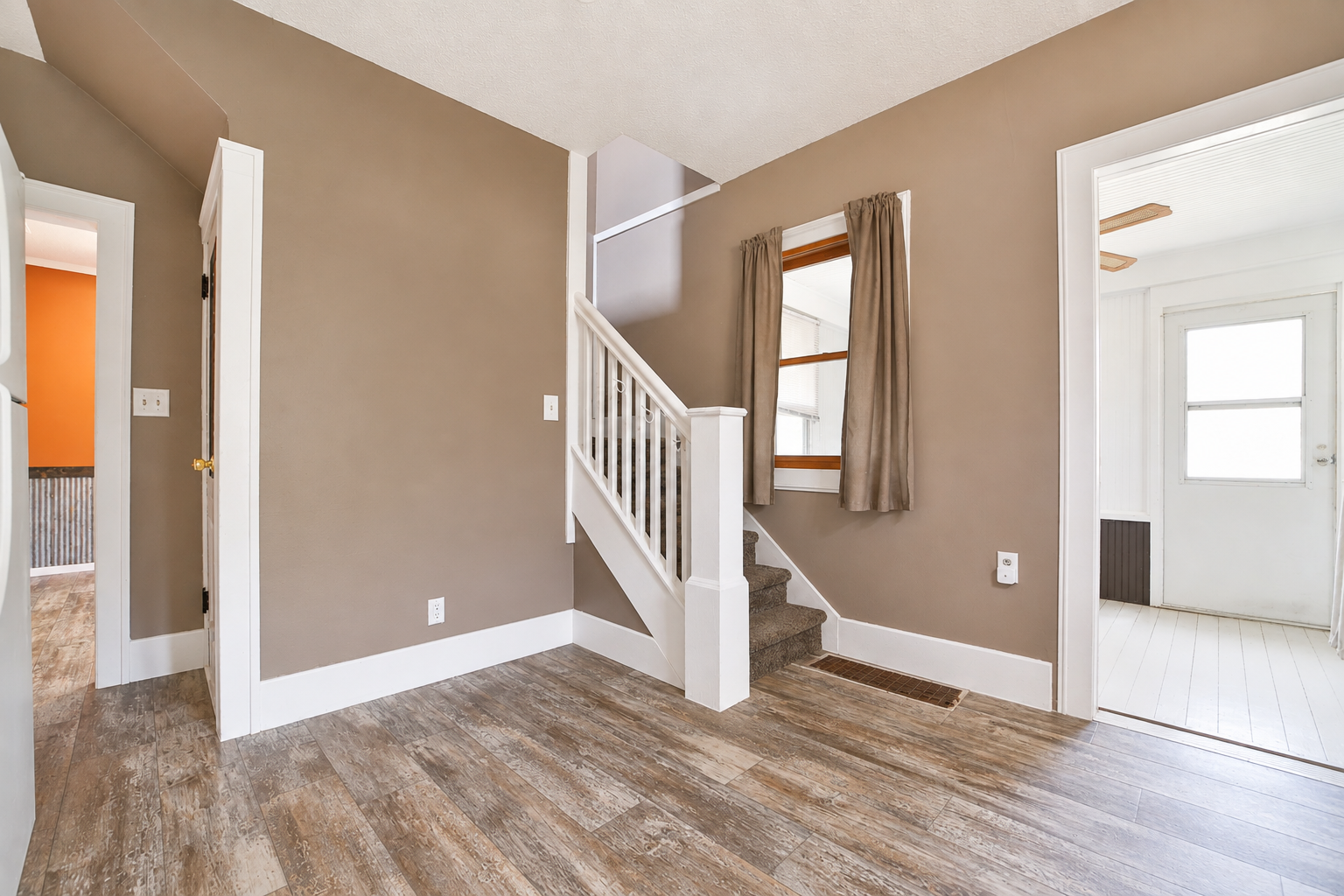 1920 single family home for sale at 601 Summit Avenue NE in Staples, MN — 3 bed, 2 bath (photo 17 of 33)
