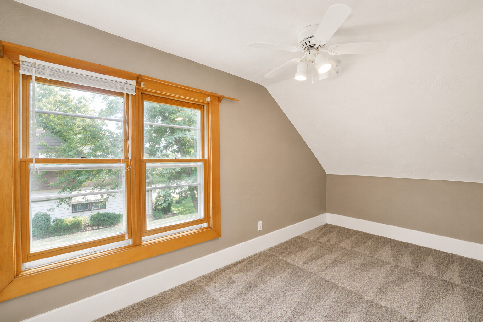 1920 single family home for sale at 601 Summit Avenue NE in Staples, MN — 3 bed, 2 bath (photo 26 of 33)