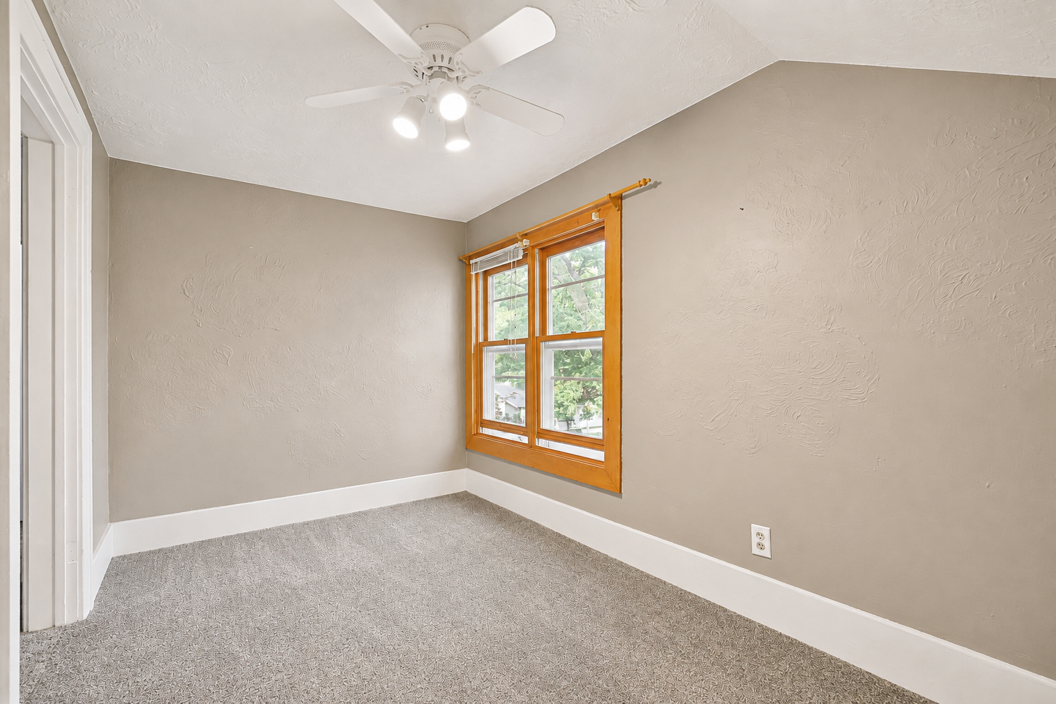 1920 single family home for sale at 601 Summit Avenue NE in Staples, MN — 3 bed, 2 bath (photo 27 of 33)
