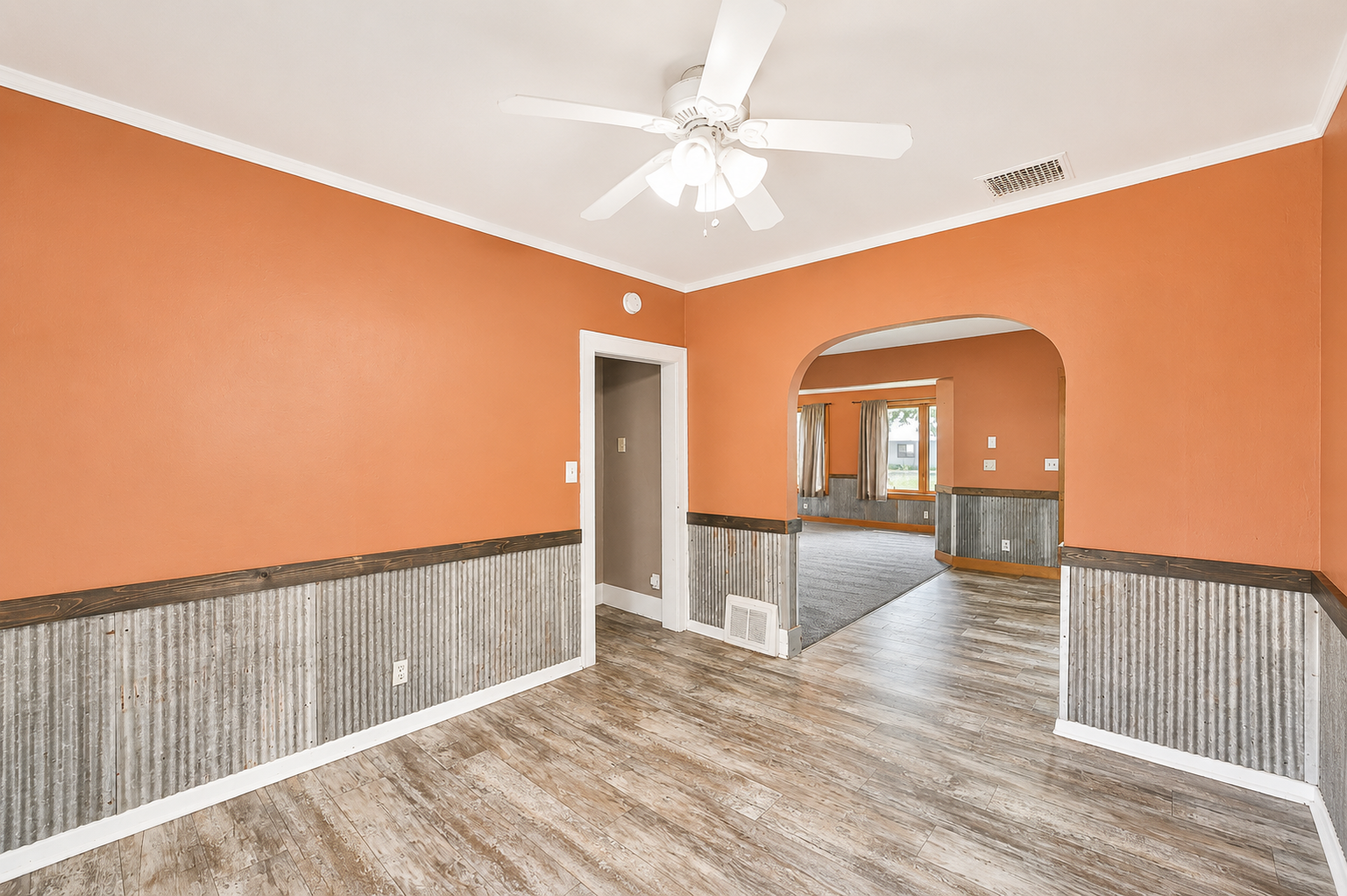 1920 single family home for sale at 601 Summit Avenue NE in Staples, MN — 3 bed, 2 bath (photo 10 of 33)