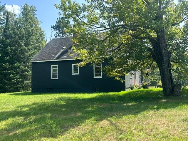 1951 single family home for sale at 17690 County Road 561 in Pengilly, MN — 3 bed, 1 bath (photo 4 of 19)