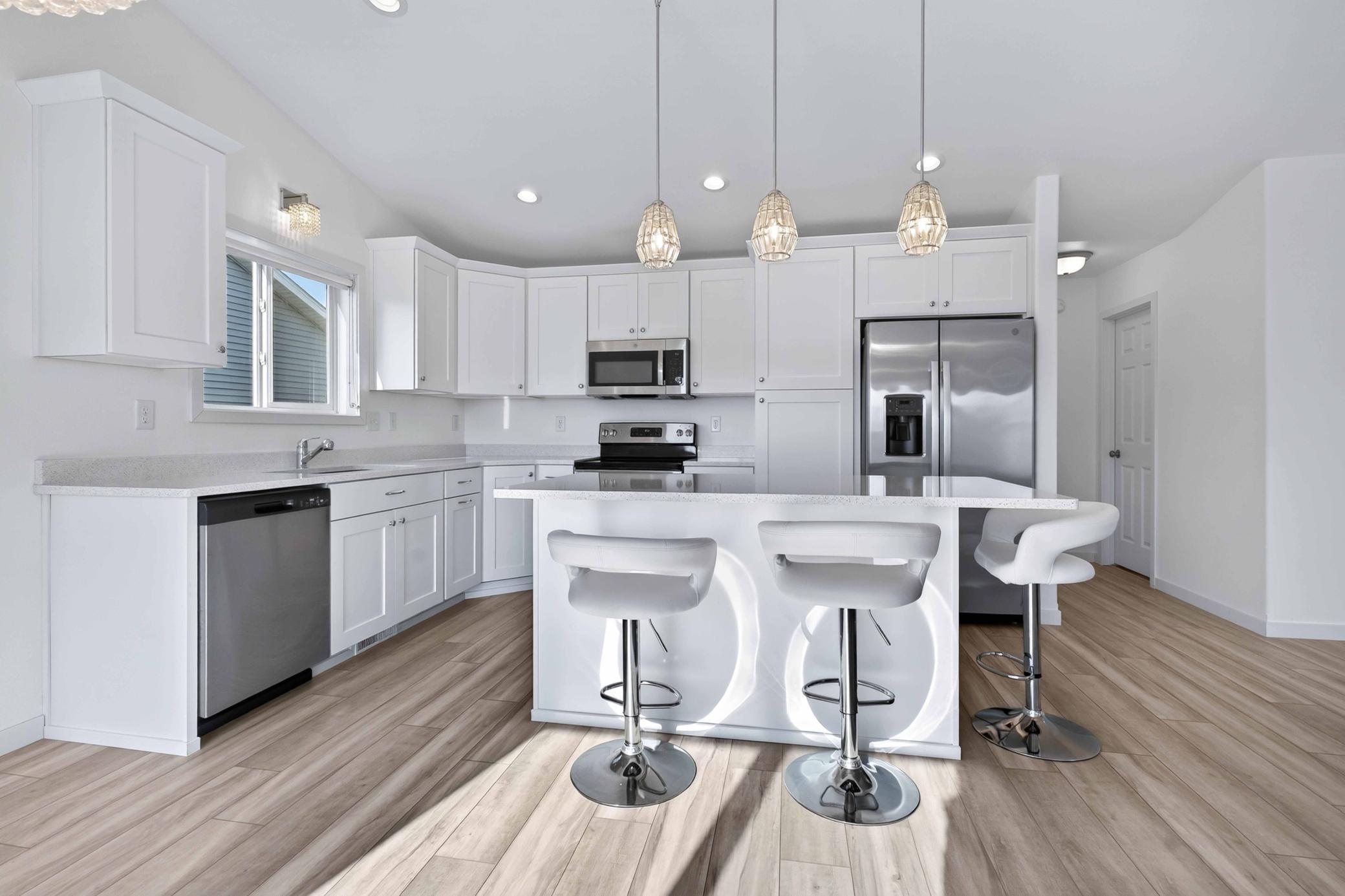 2022 single family home for sale at 6582 28th Street S in Fargo, ND — 3 bed, 3 bath (photo 12 of 36)