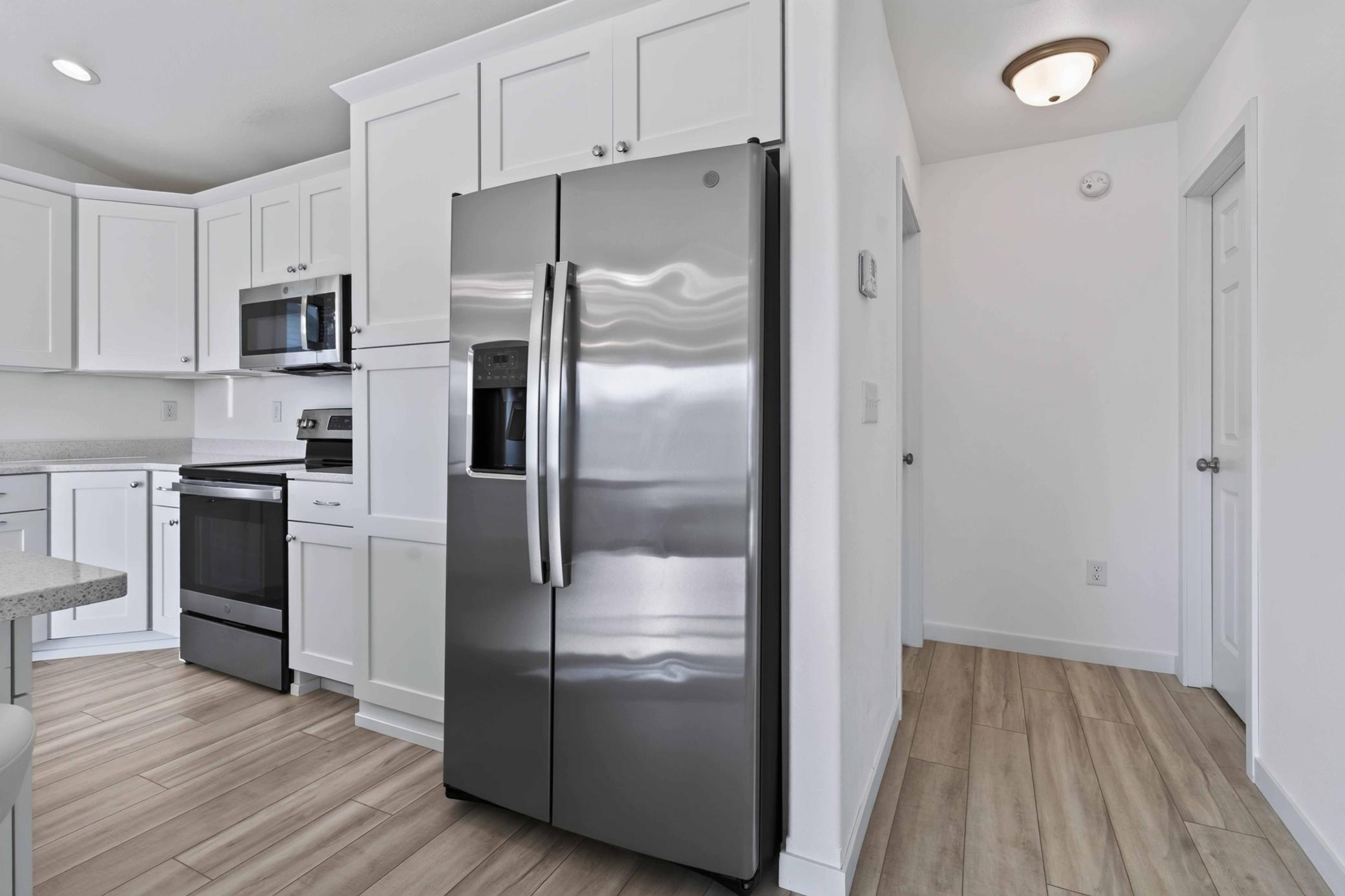 2022 single family home for sale at 6582 28th Street S in Fargo, ND — 3 bed, 3 bath (photo 15 of 36)